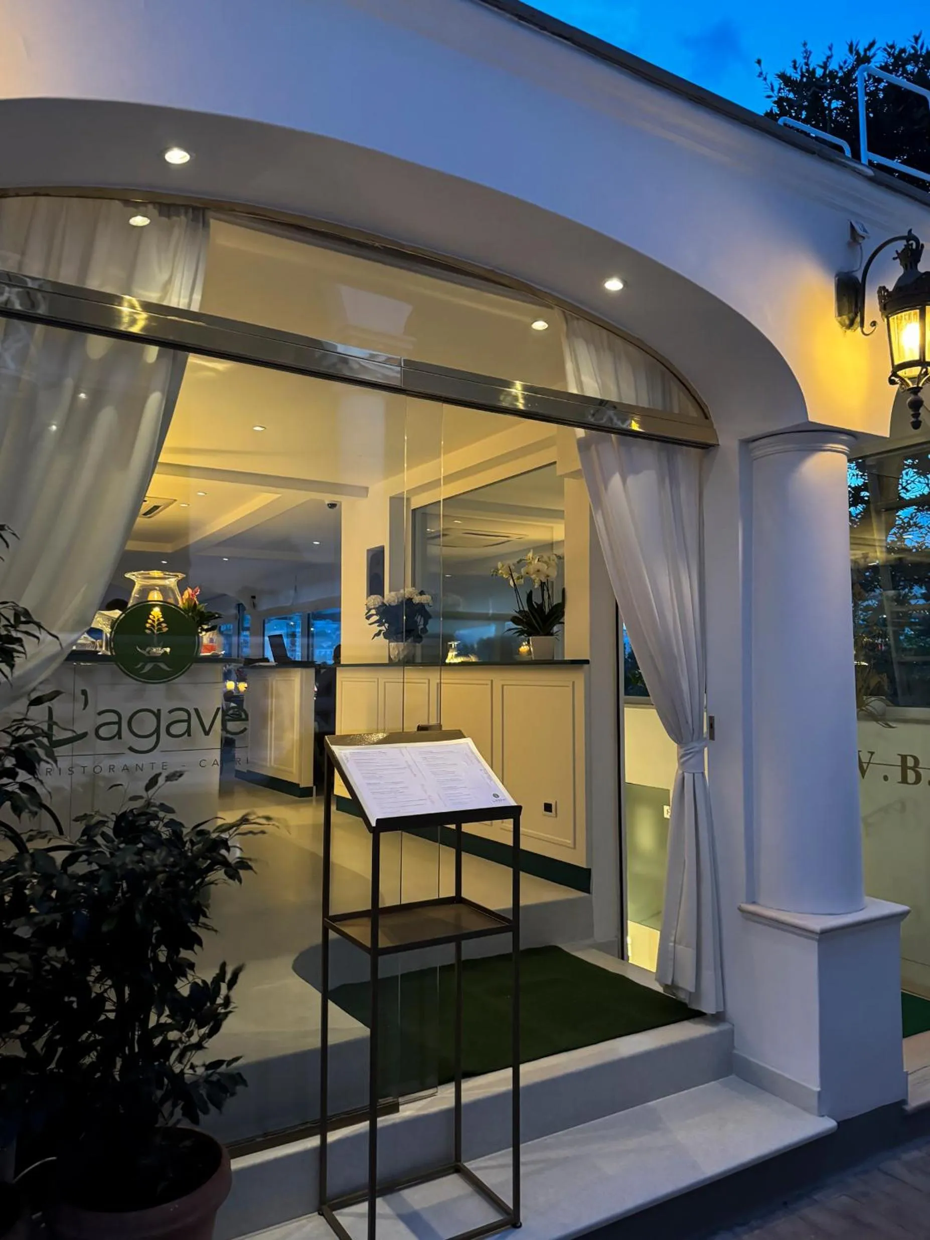 Property building in Hotel Villa Brunella