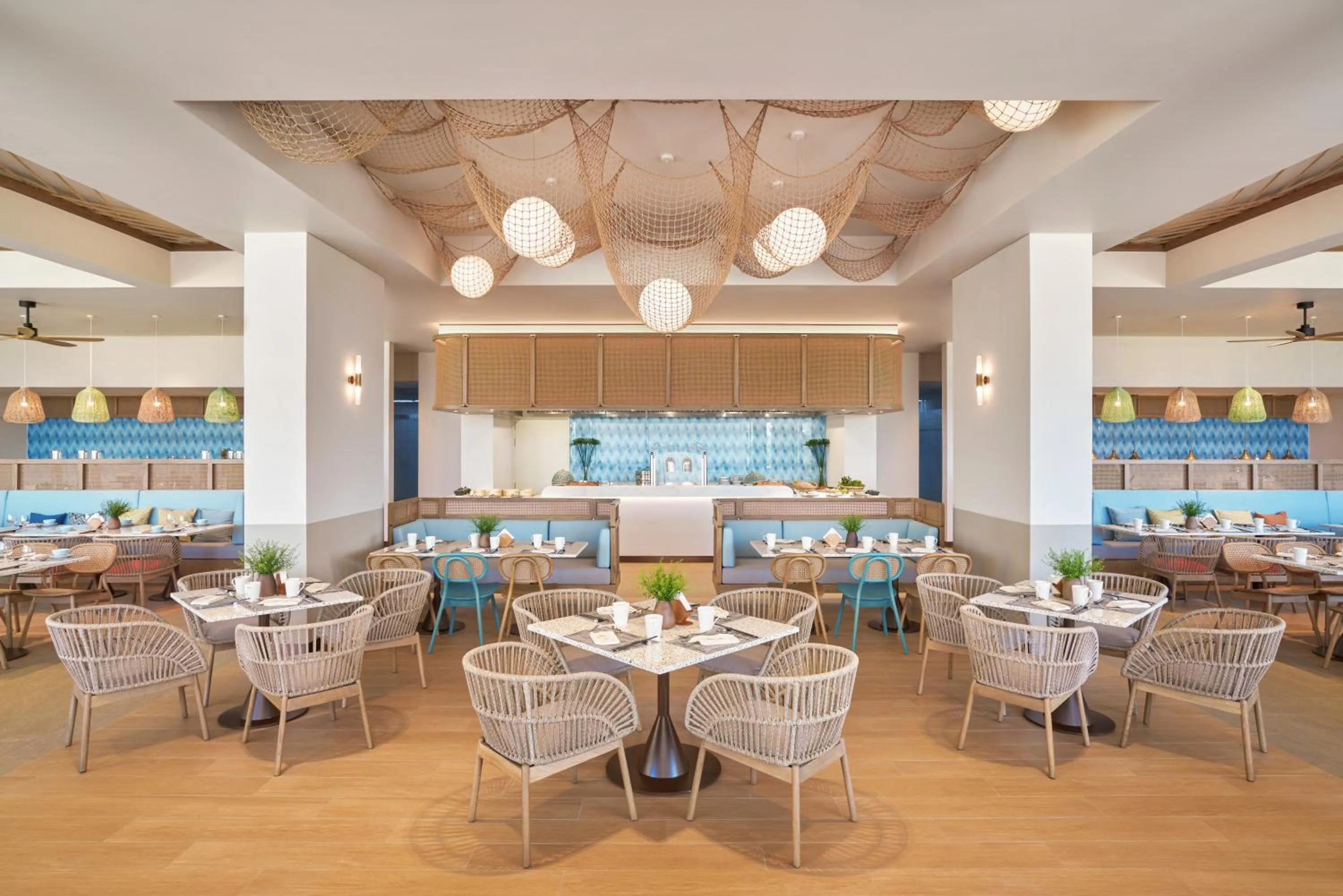 Restaurant/places to eat in IXORA Ho Tram By Fusion