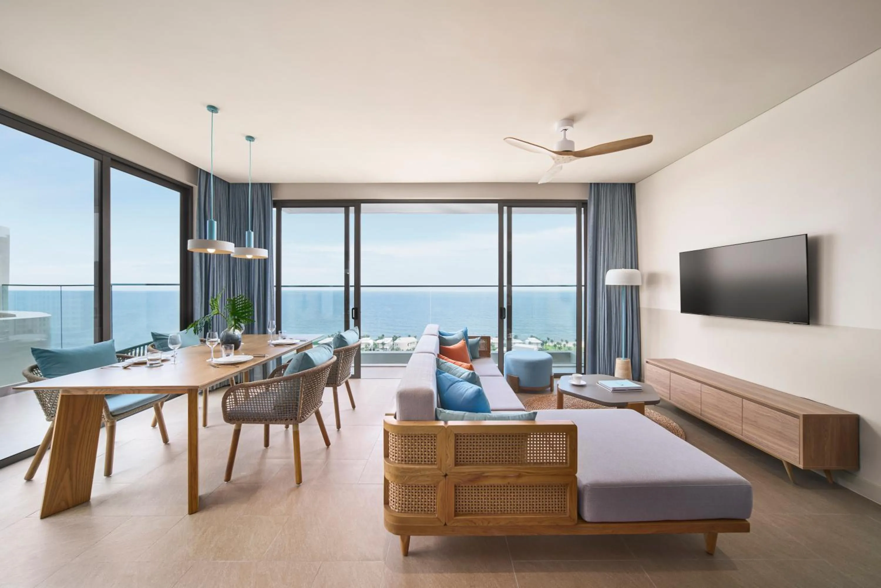 Communal lounge/ TV room in IXORA Ho Tram By Fusion