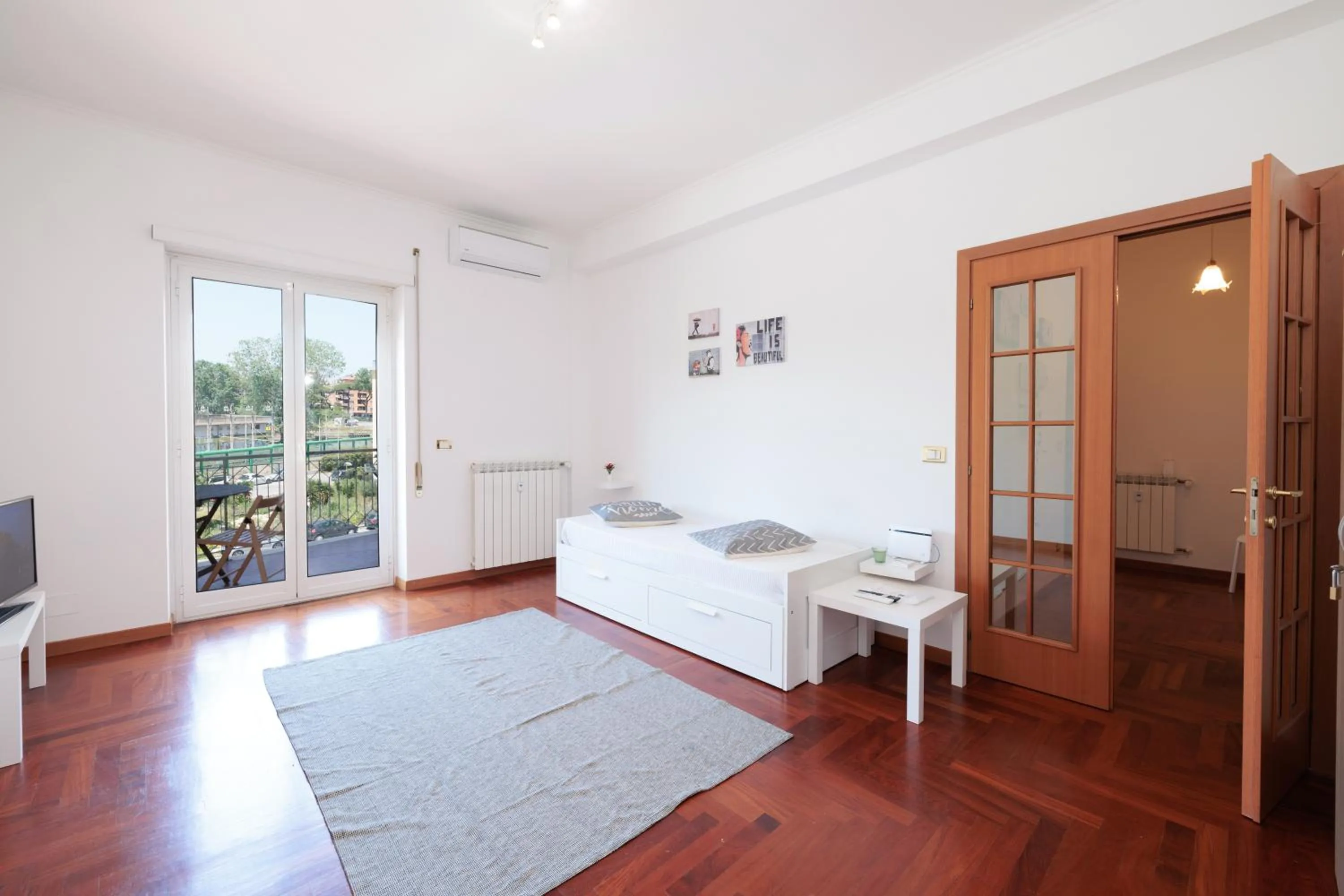 Bed in Central House