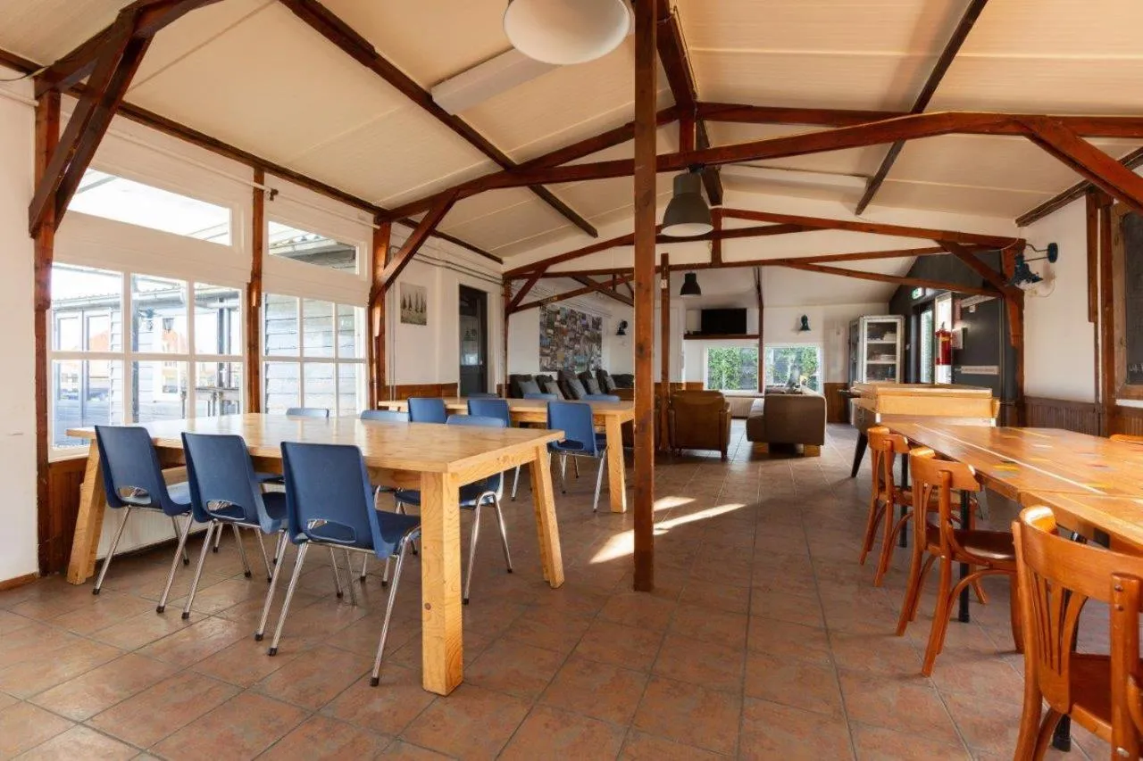 Het Toppunt groot vakantiehuis aan het water