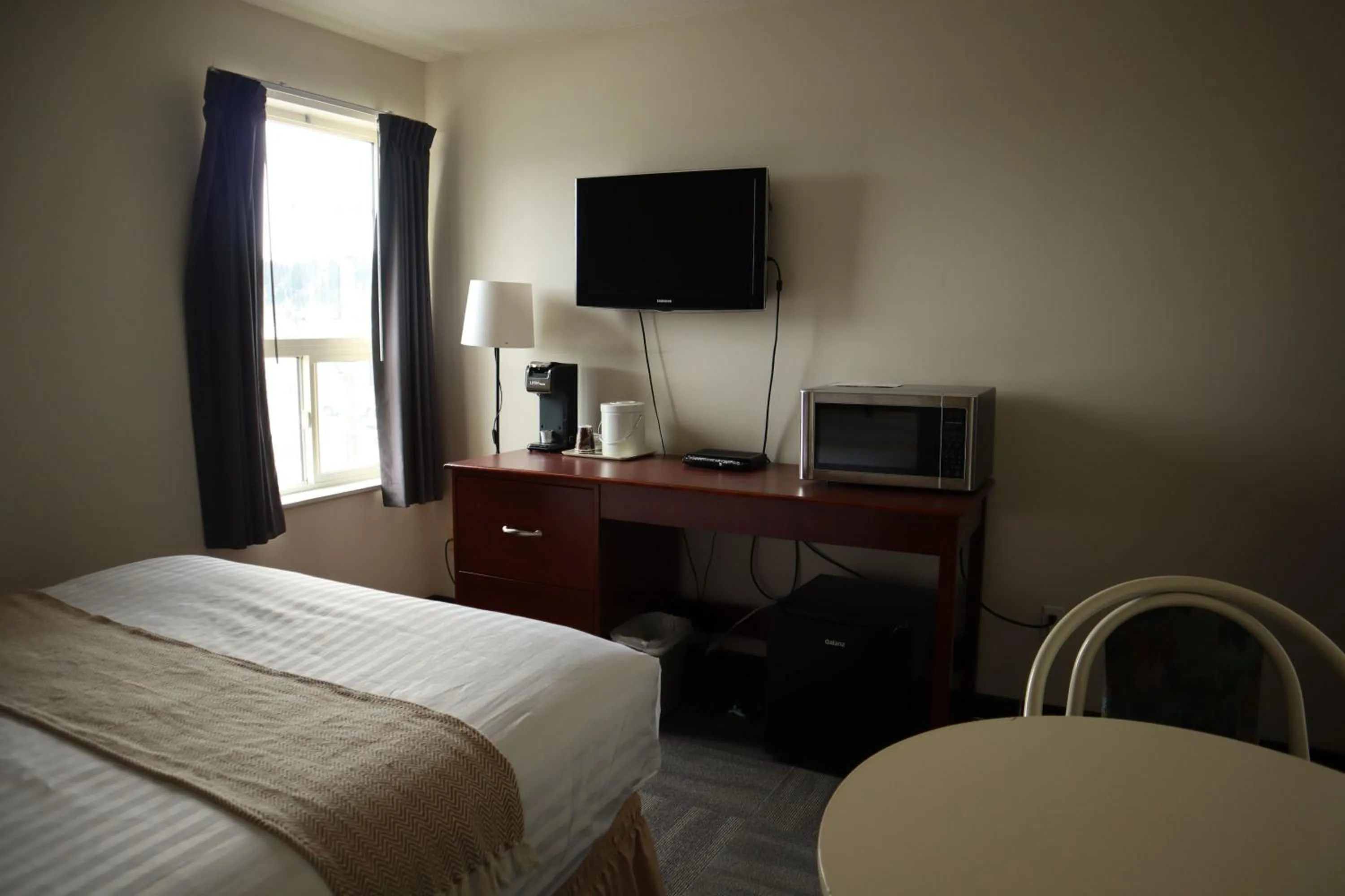 TV and multimedia, Bed in Destination Family Hotel