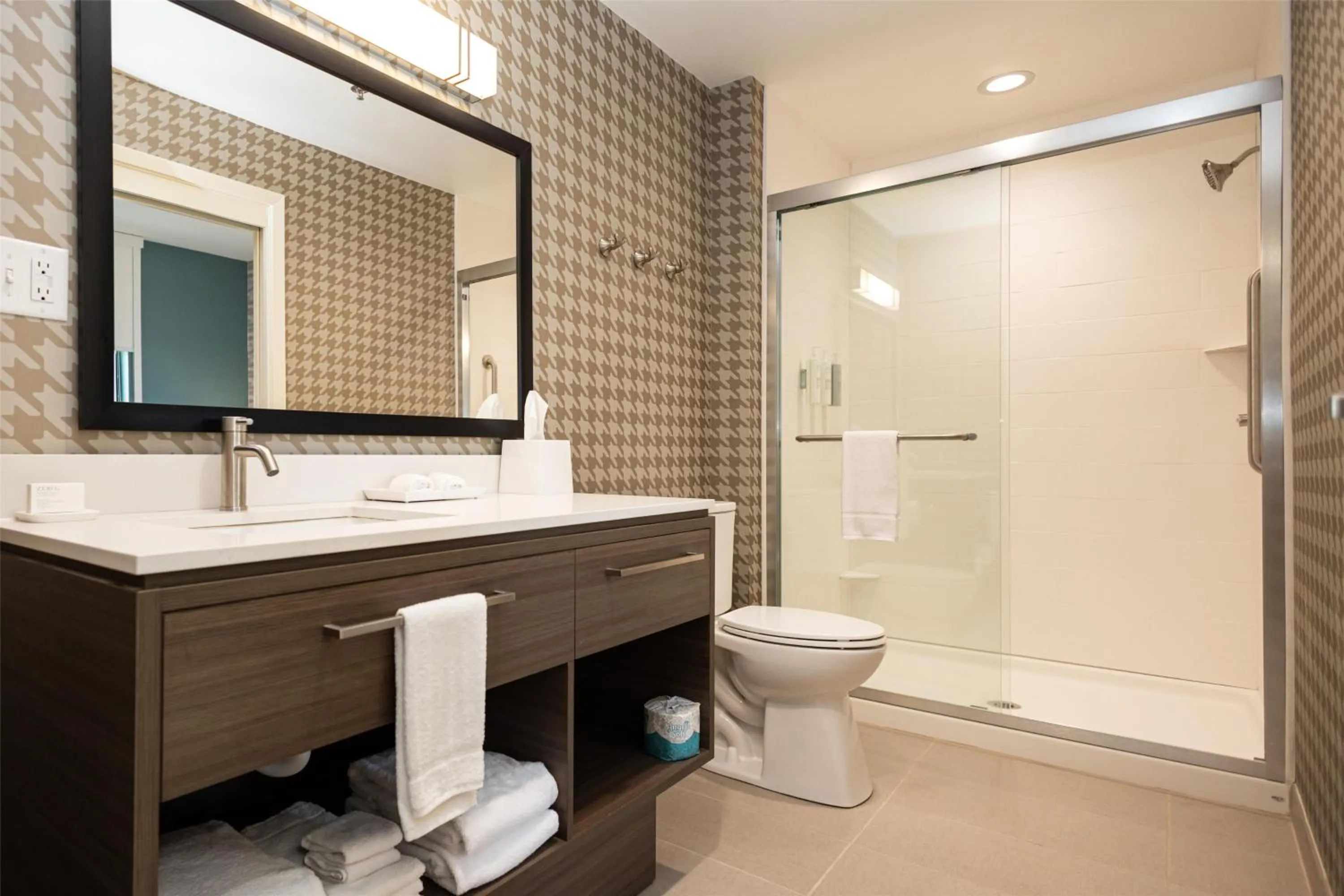 Bathroom in Home2 Suites By Hilton Hammond, La