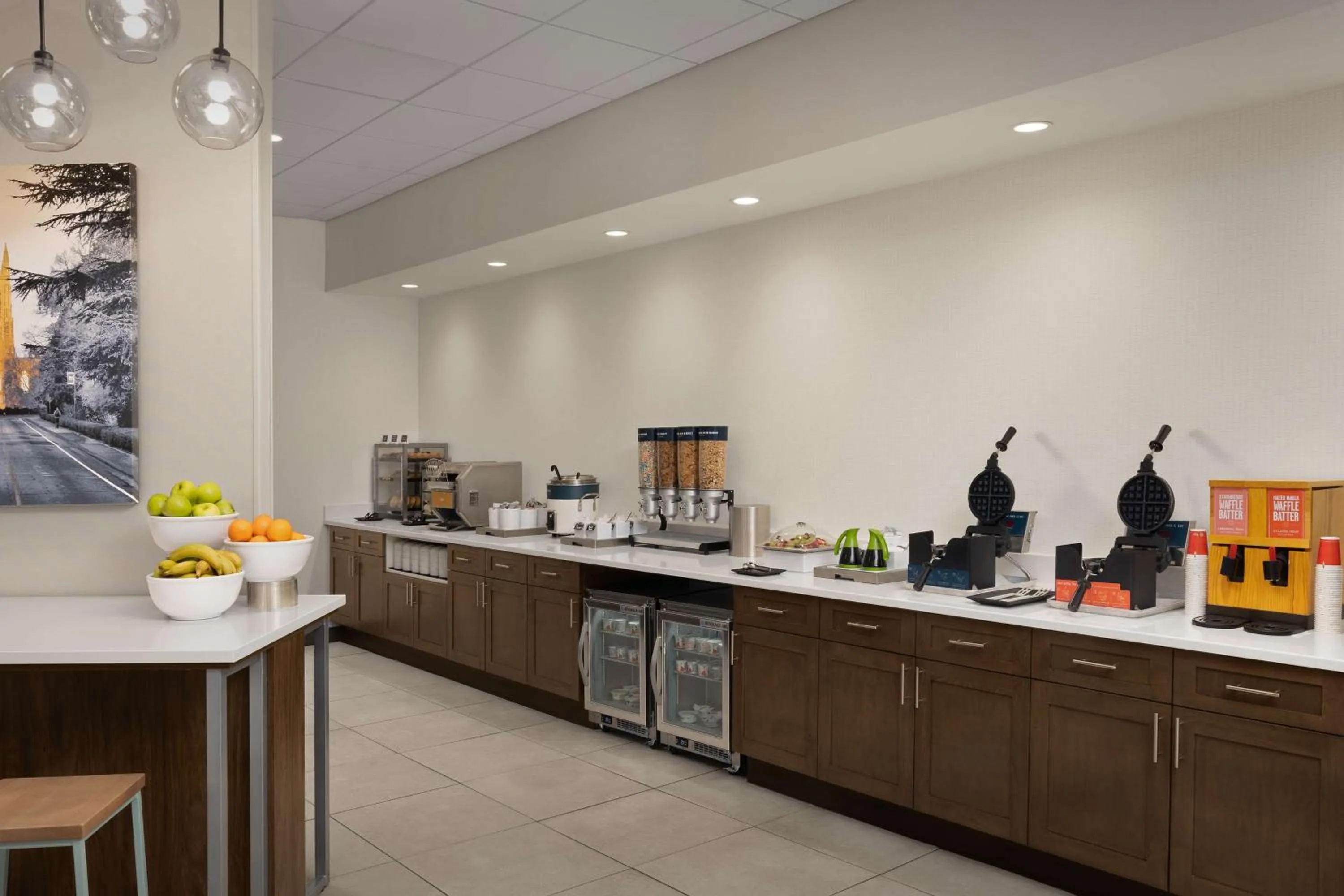 Breakfast in Home2 Suites By Hilton Durham University Medical Center