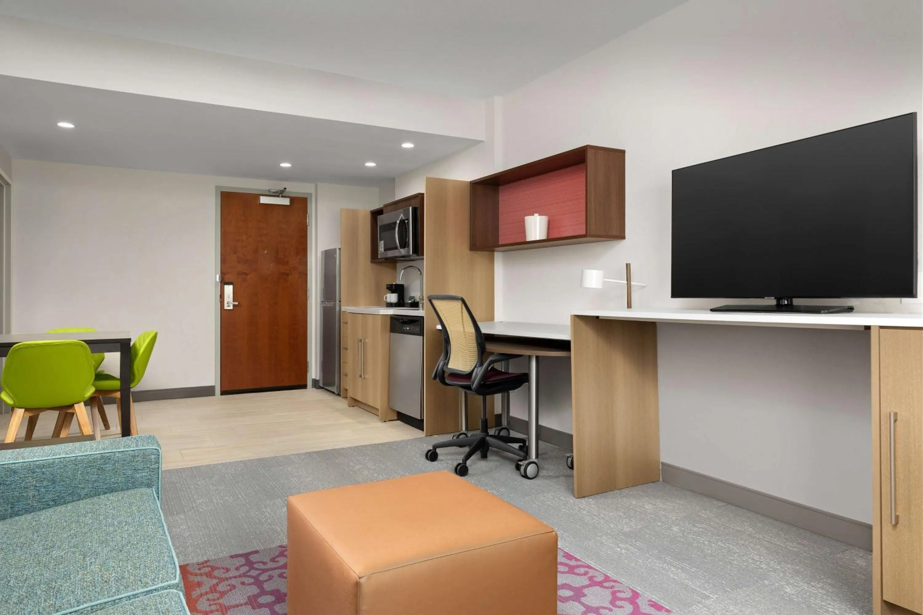 Bedroom in Home2 Suites By Hilton Durham University Medical Center