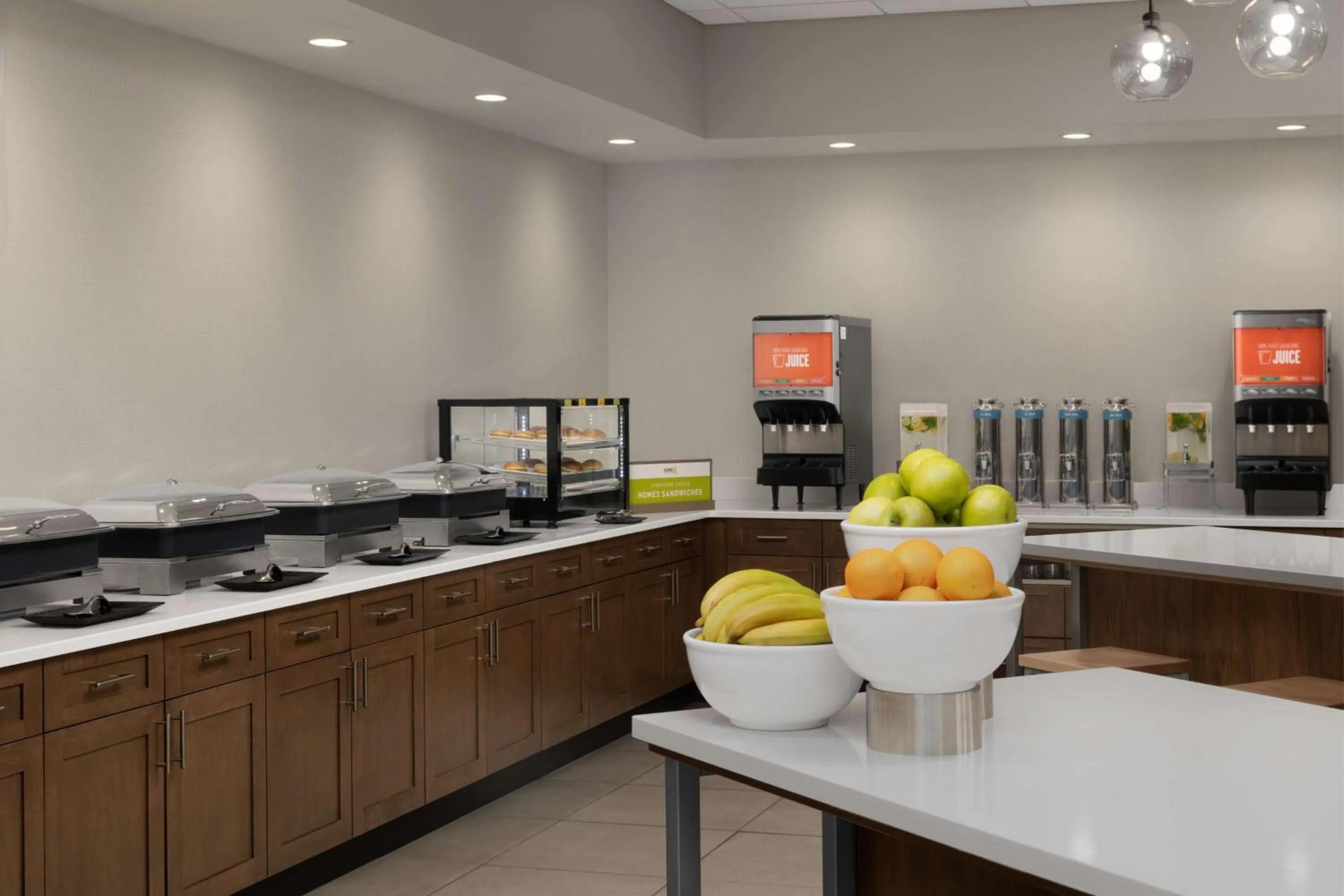 Breakfast in Home2 Suites By Hilton Durham University Medical Center