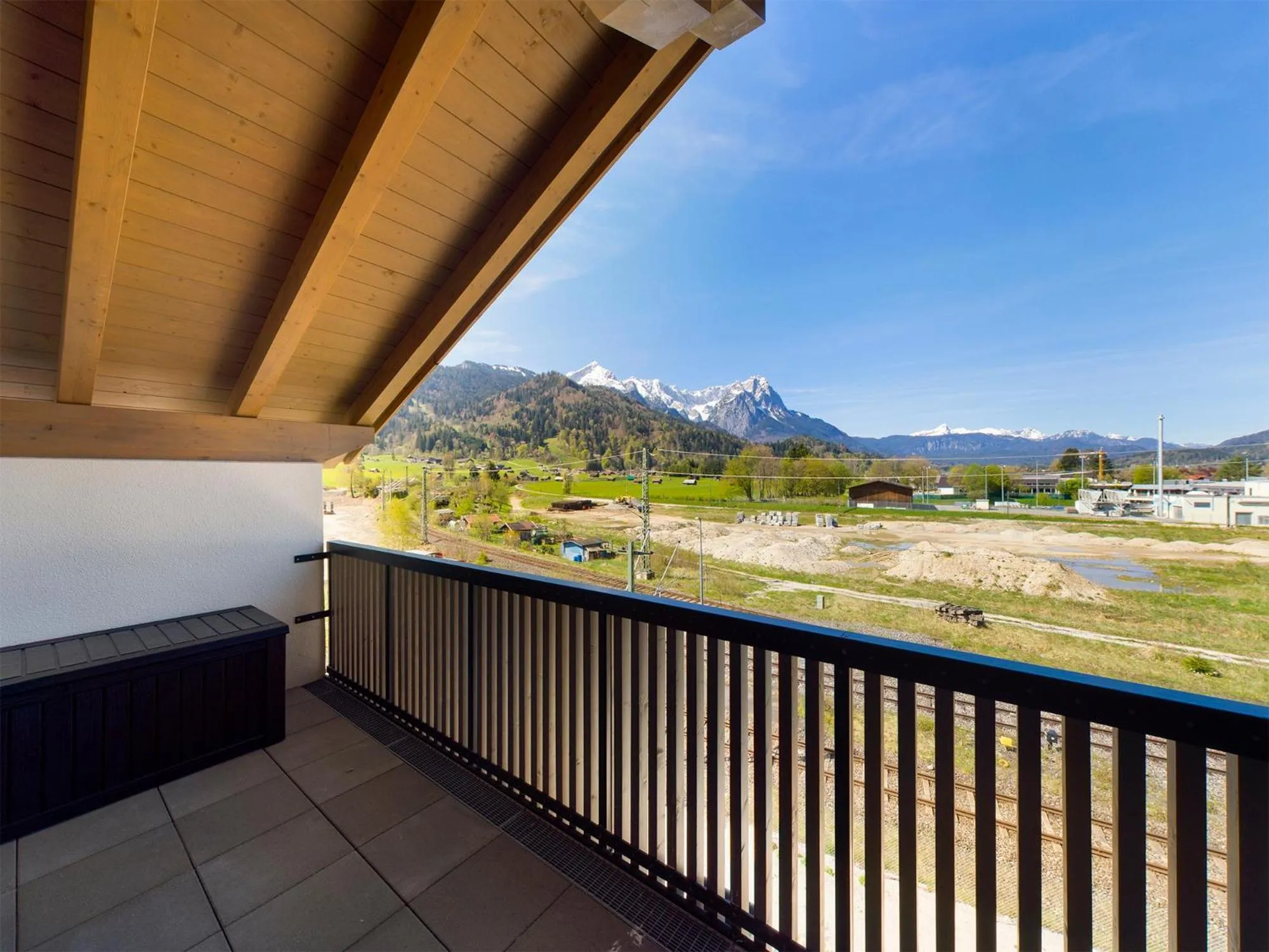 Mountain view in Gipfelkreuz mit Sauna