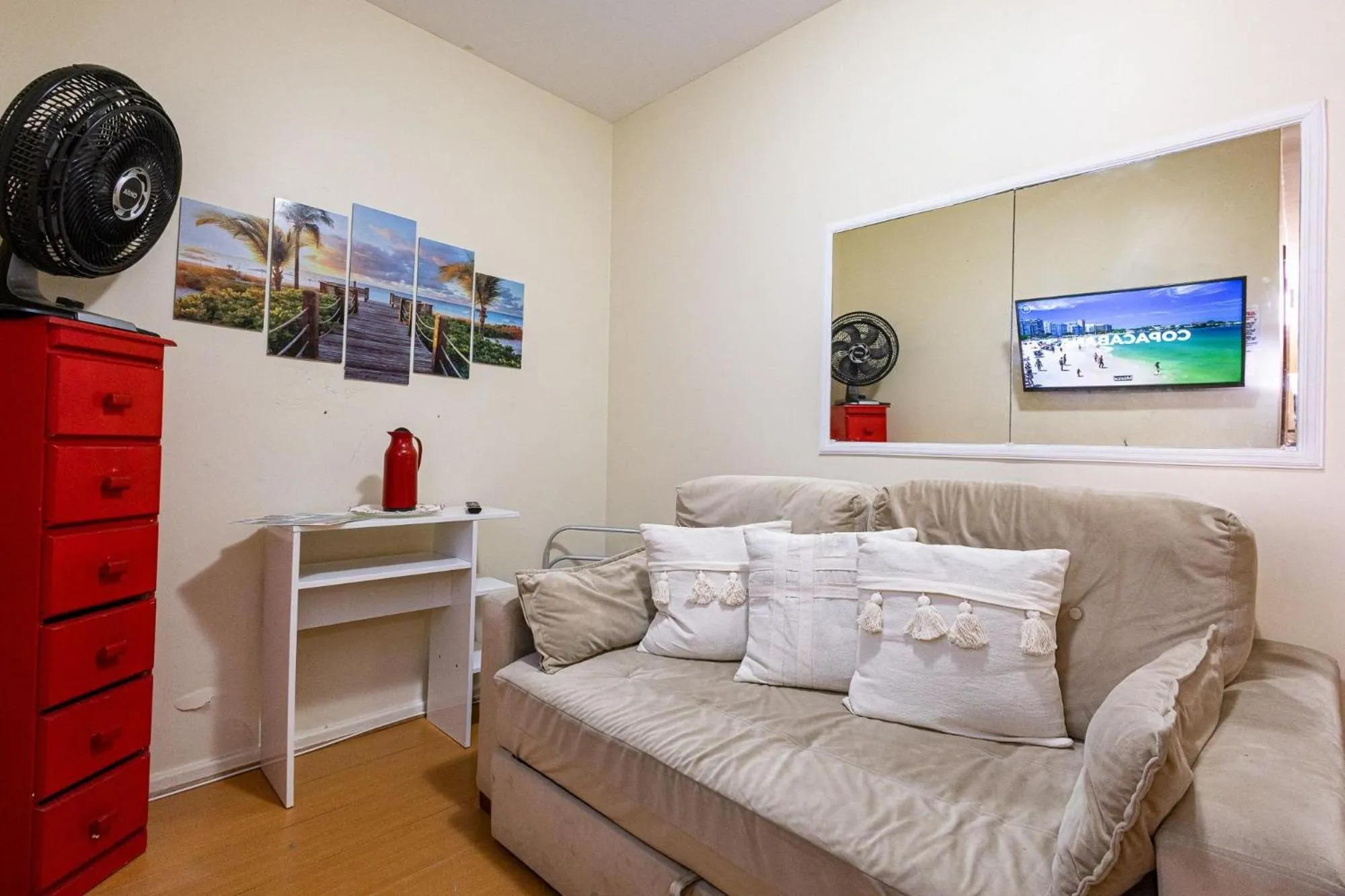 Apartamento Copacabana 200m da praia - wifi grátis - CP5