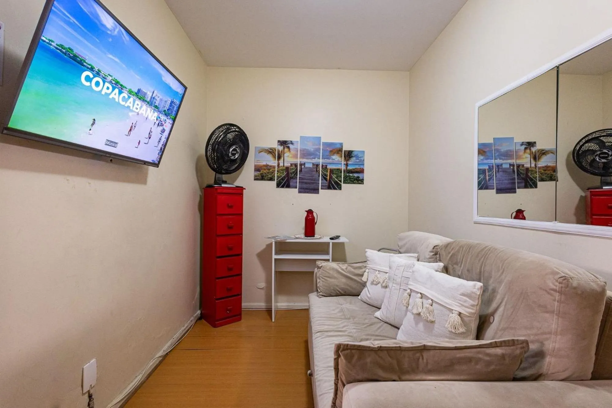 Apartamento Copacabana 200m da praia - wifi grátis - CP5