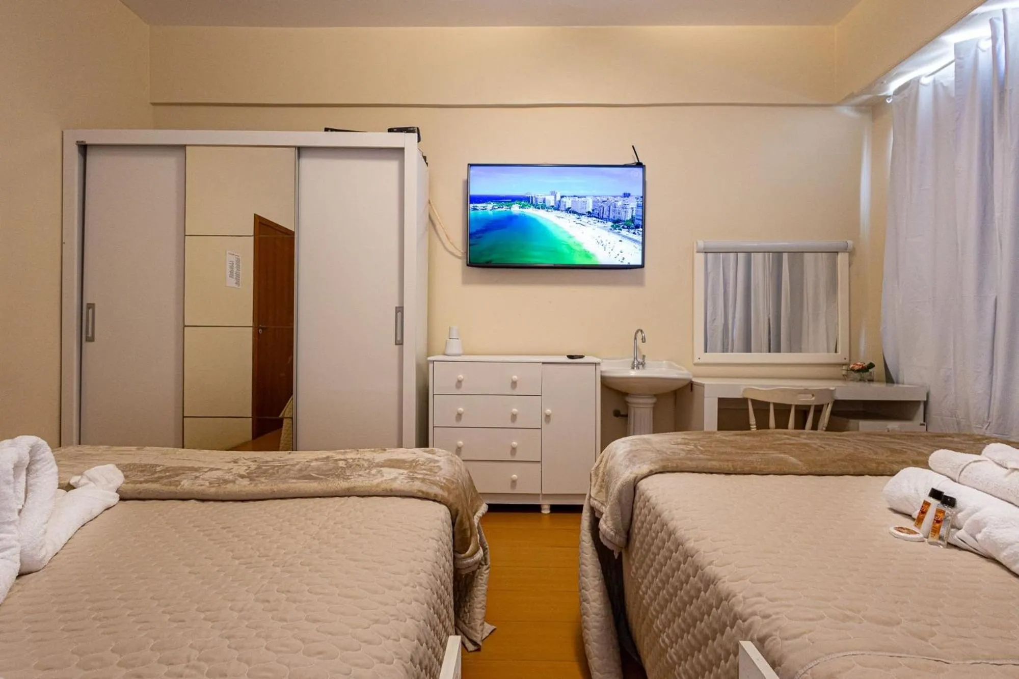 Bed in Apartamento Copacabana 200m da praia - wifi grátis - CP5