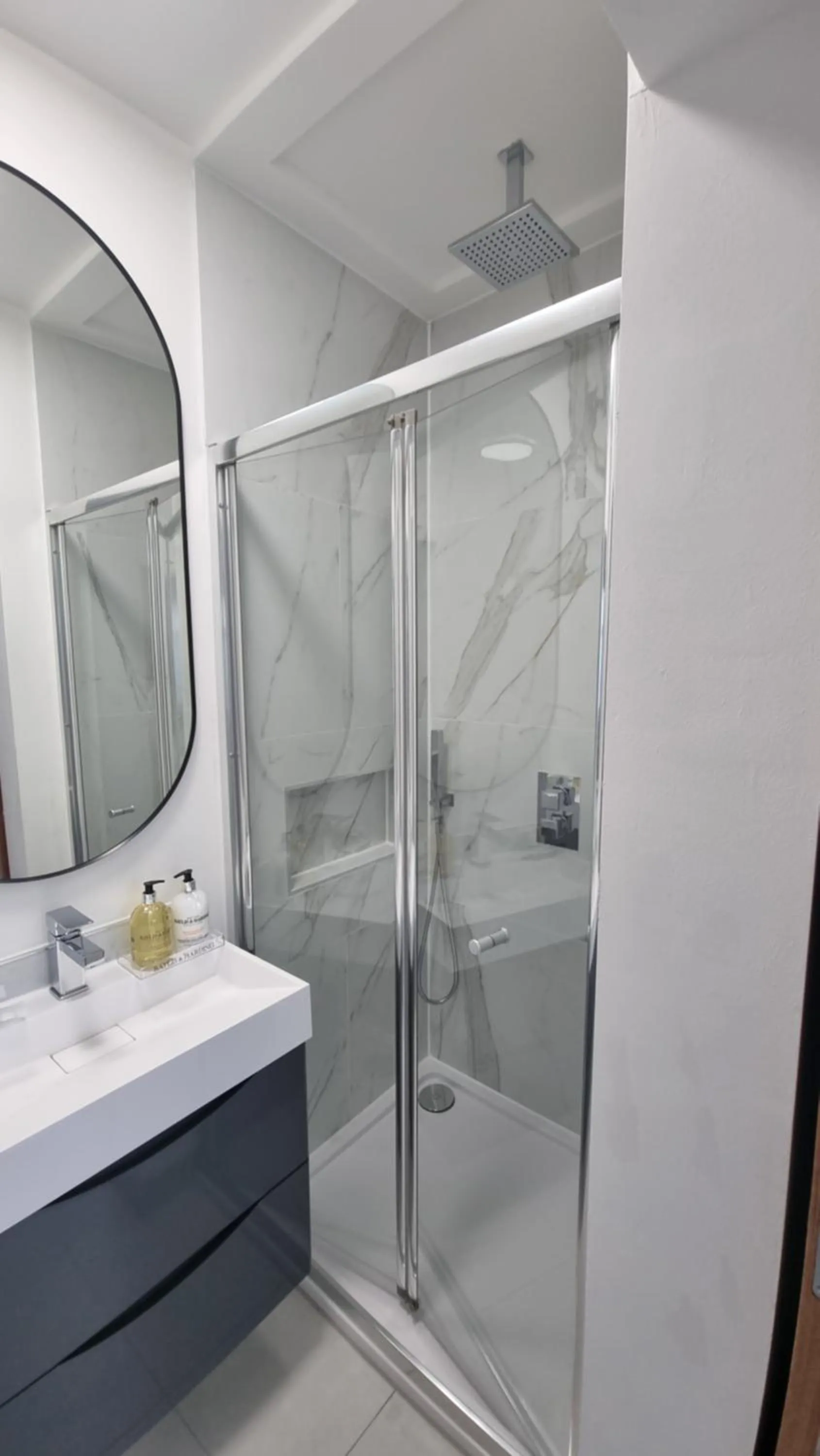 Shower in Stylish Suites with kitchenette