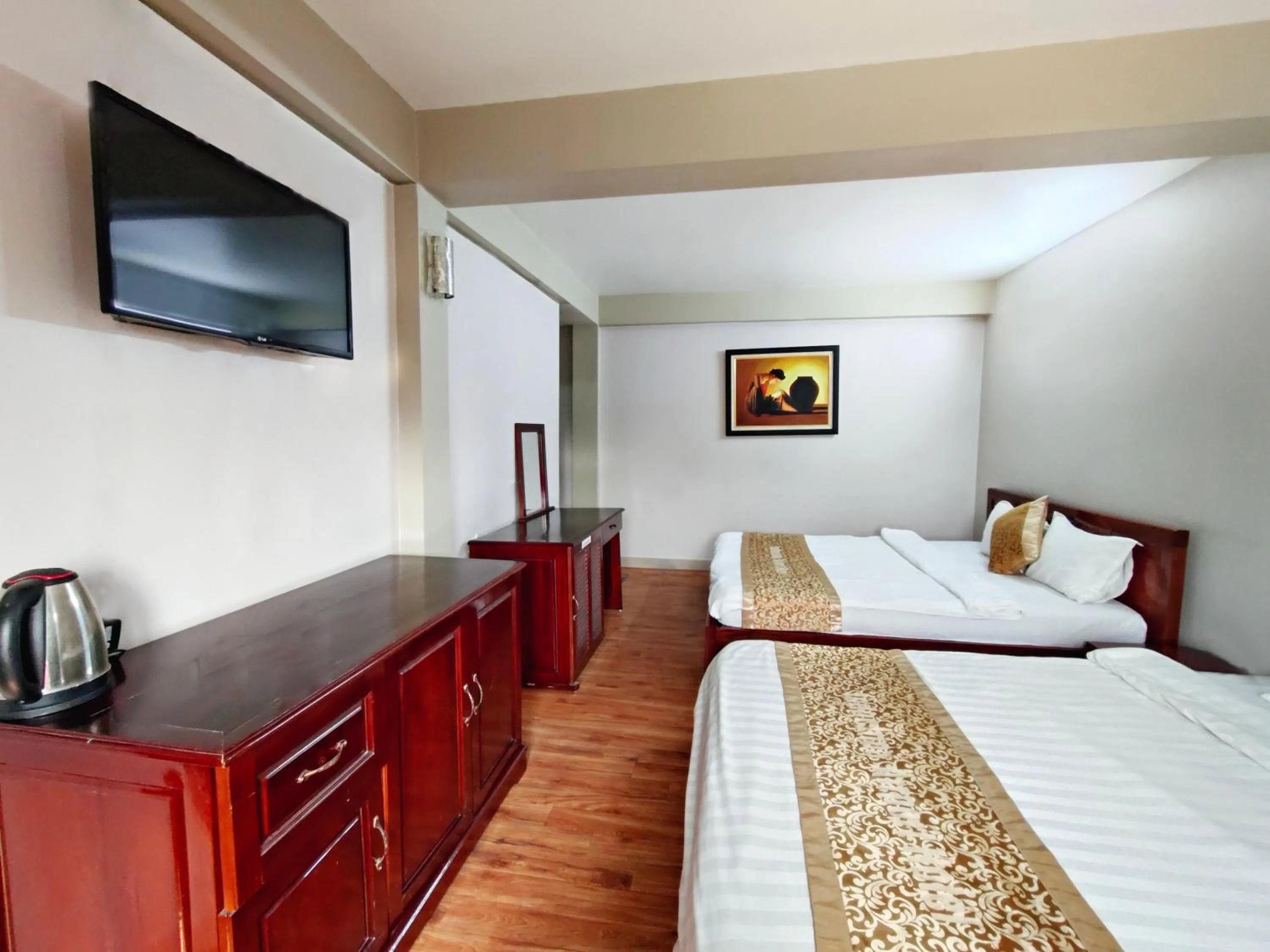 Bedroom, Bed in Indochina Airport Hotel