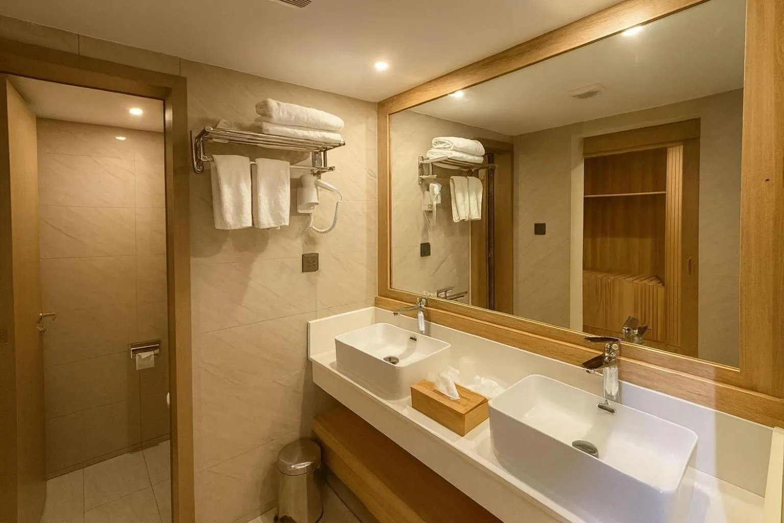 Bathroom in Pearle Beach Resort & Spa