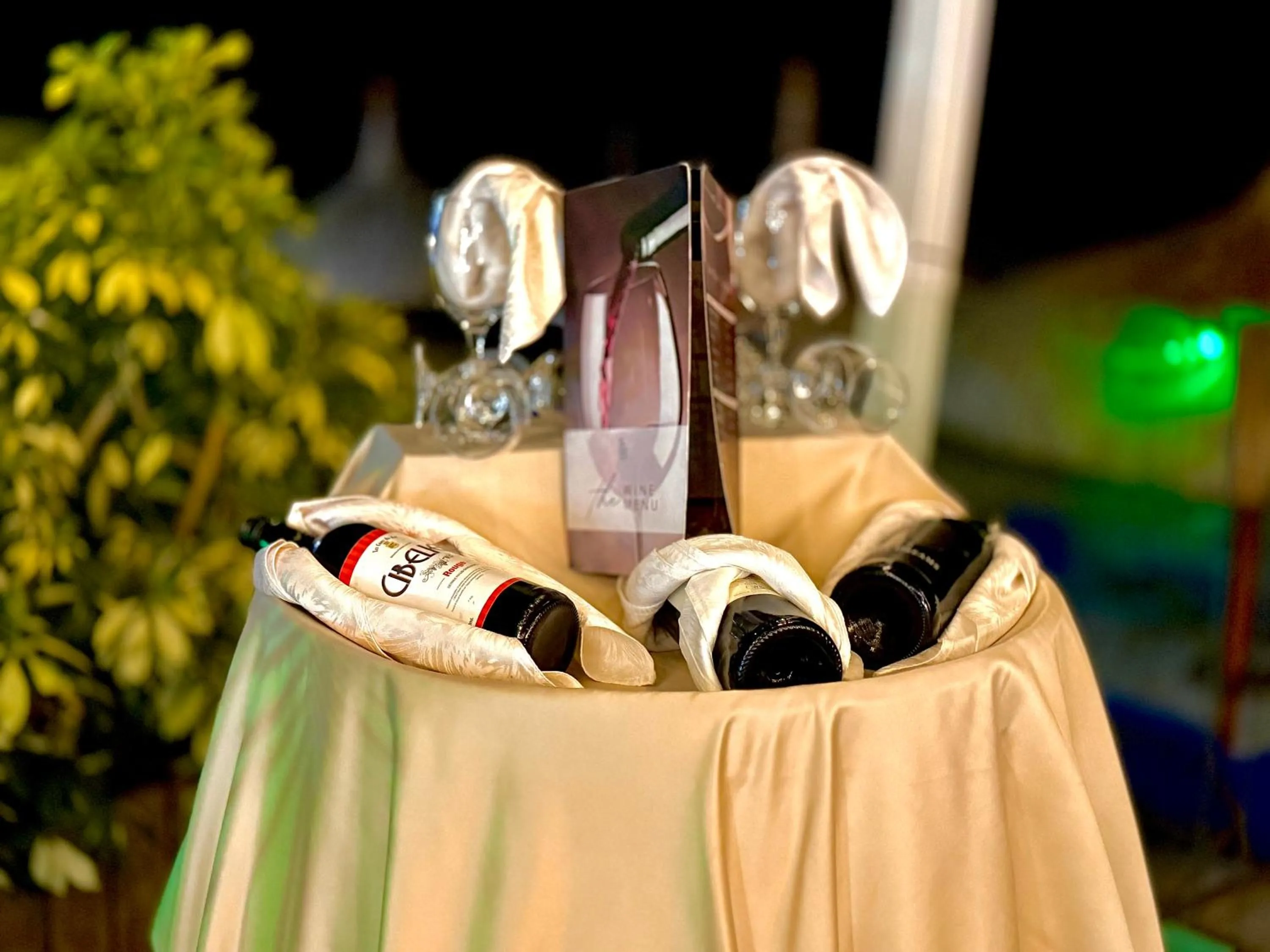 Food and drinks in Pearle Beach Resort & Spa