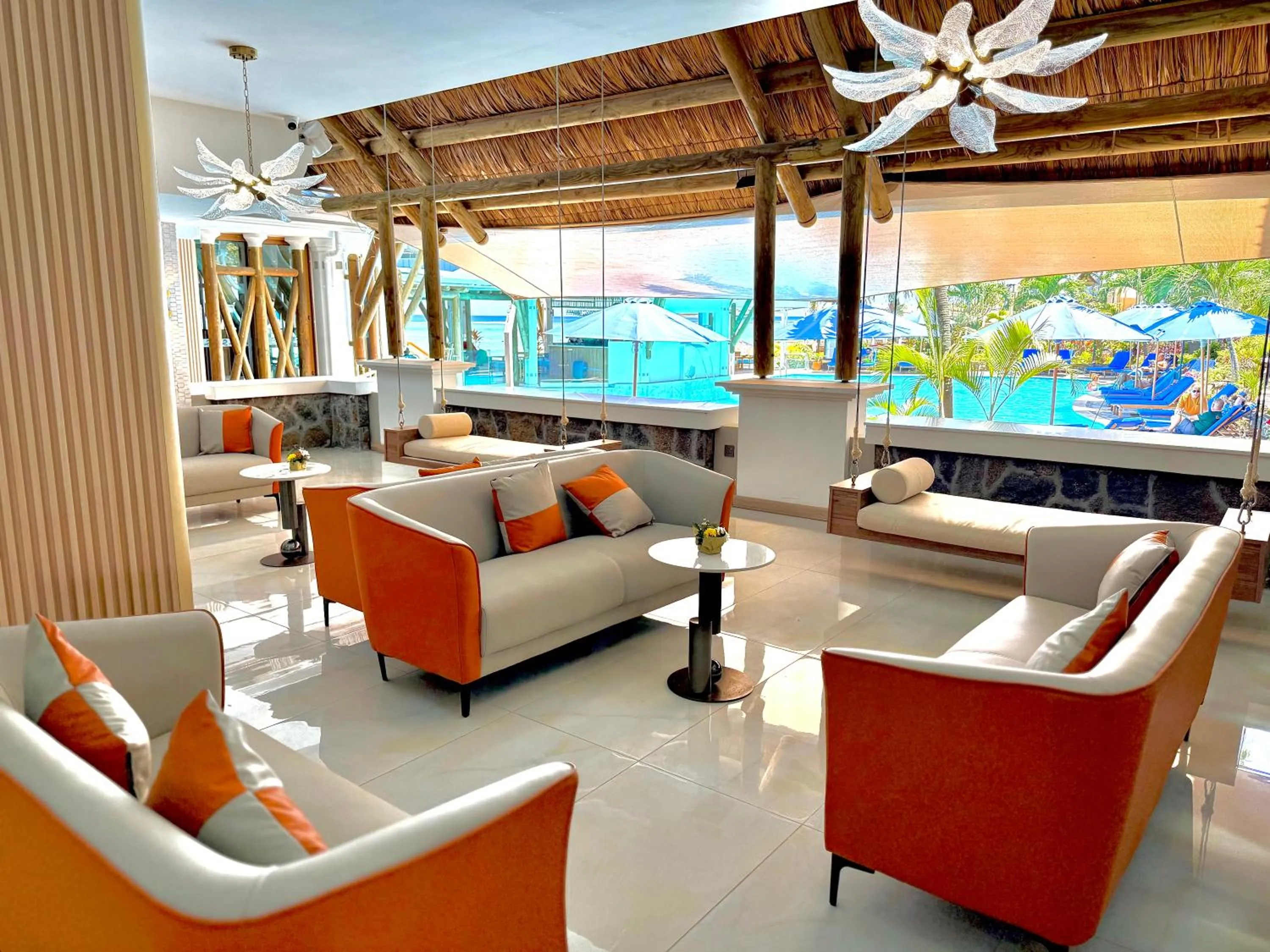 Seating area in Pearle Beach Resort & Spa
