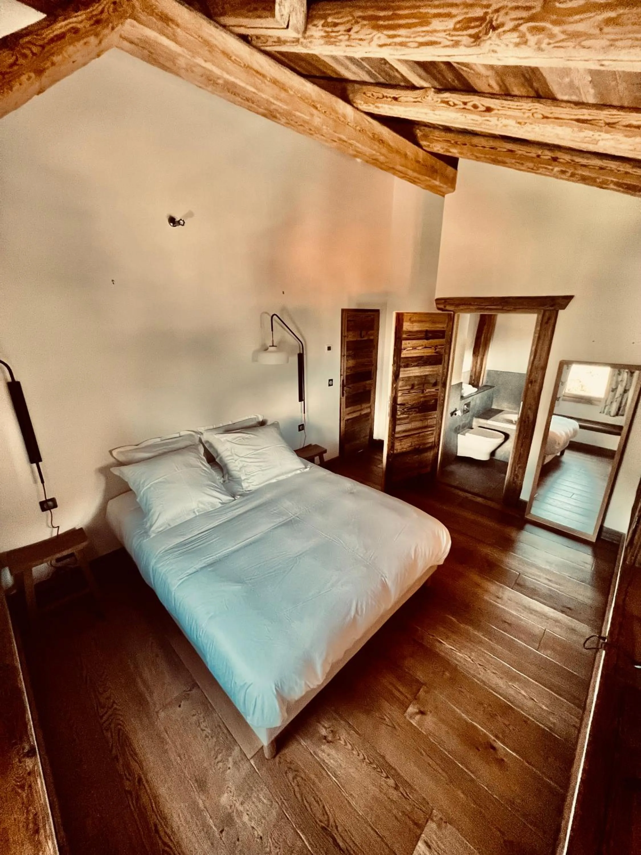 Bed in Wanderful Life MontBlanc refuge haut de gamme