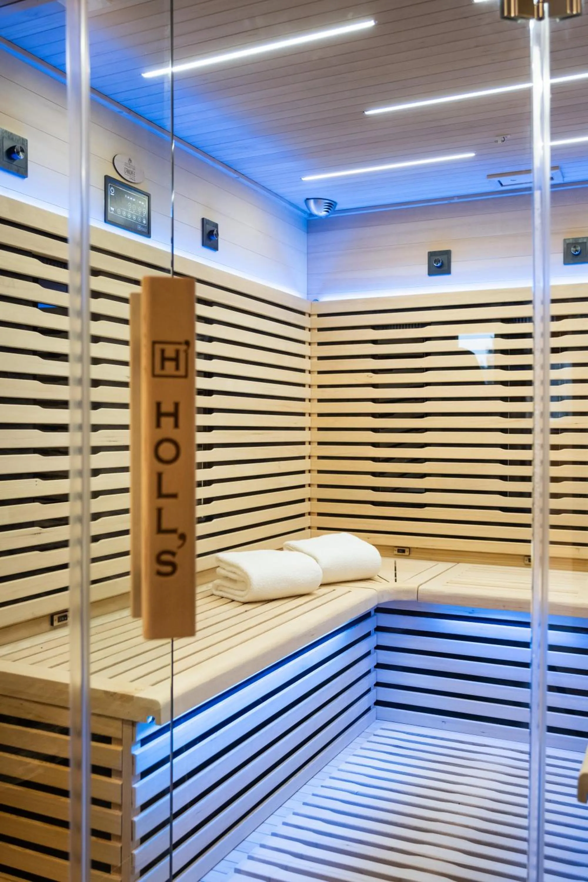 Sauna in Wanderful Life MontBlanc refuge haut de gamme