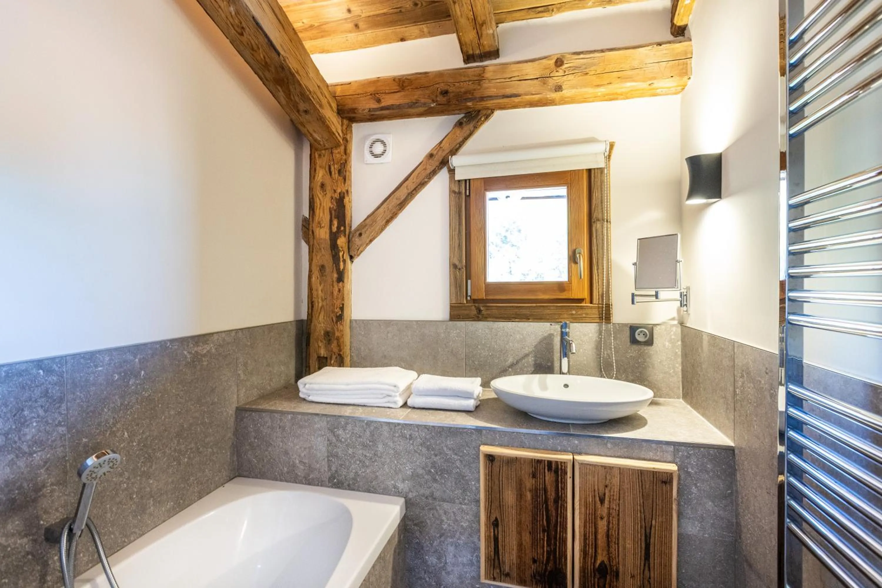 Bathroom in Wanderful Life MontBlanc refuge haut de gamme