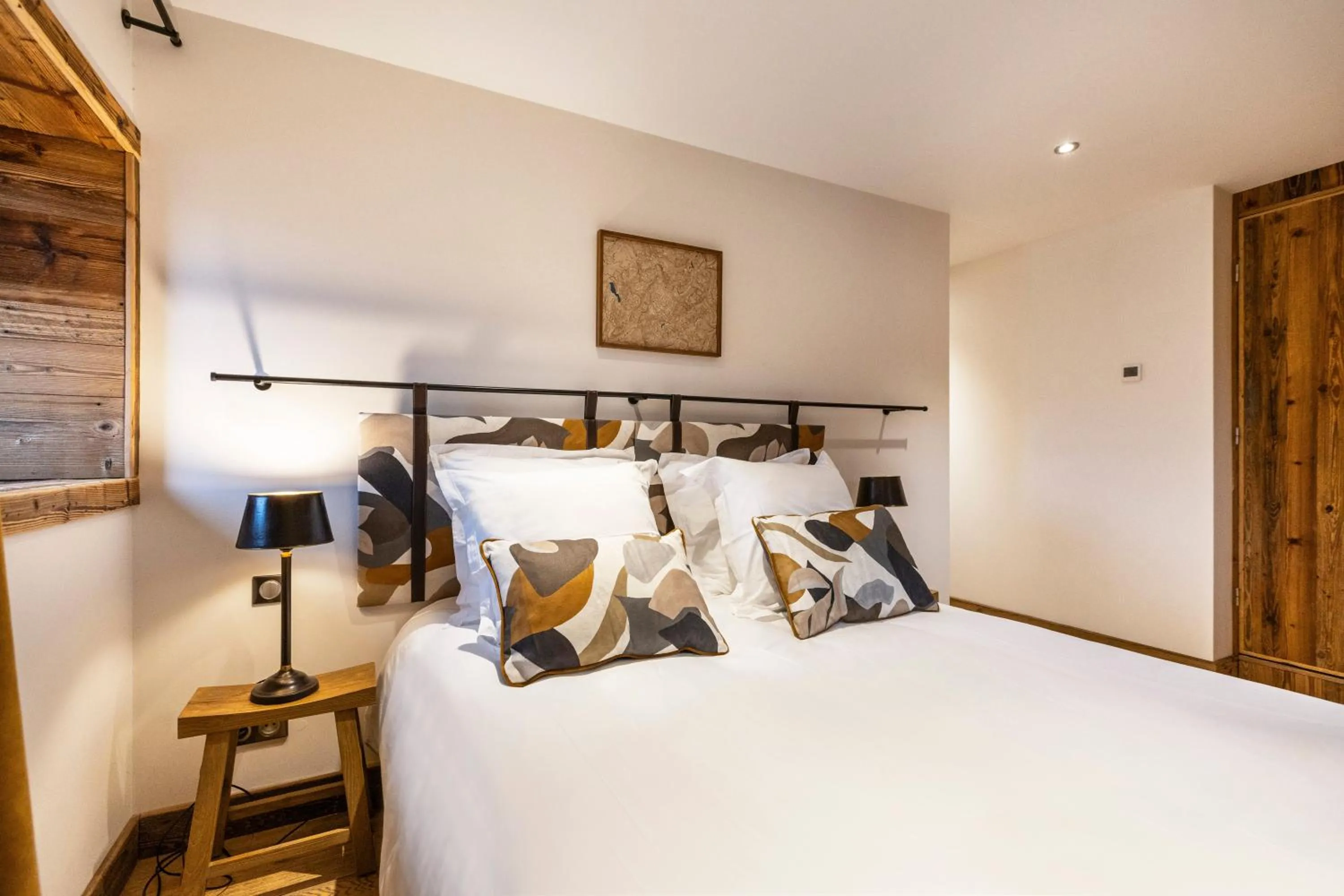 Photo of the whole room, Bed in Wanderful Life MontBlanc refuge haut de gamme