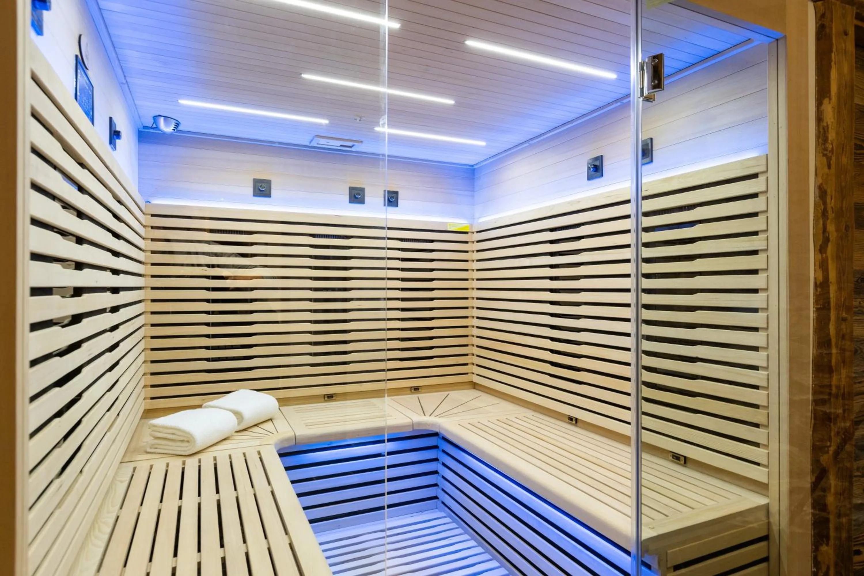 Sauna in Wanderful Life MontBlanc refuge haut de gamme