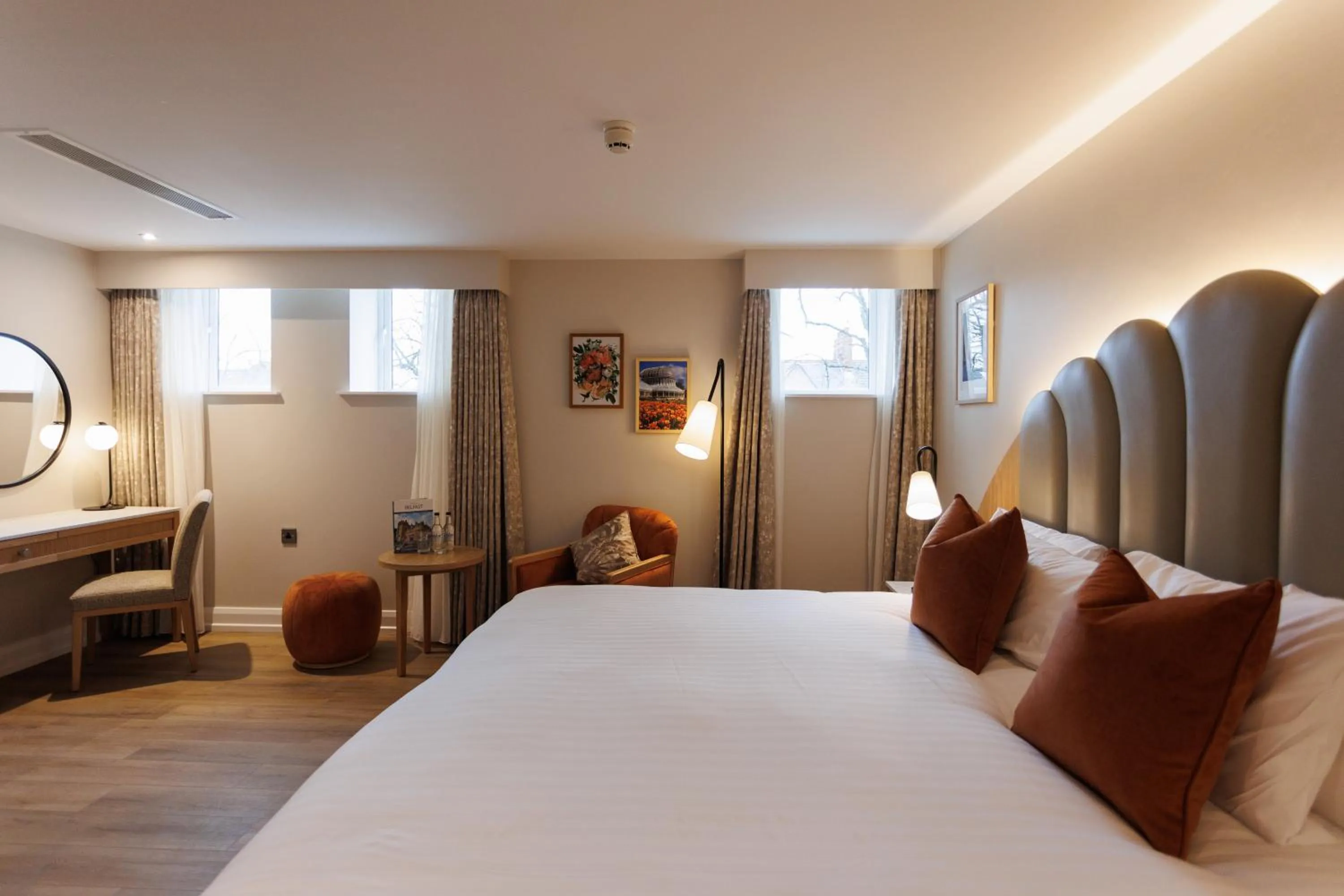 Bedroom, Bed in The Malone Hotel