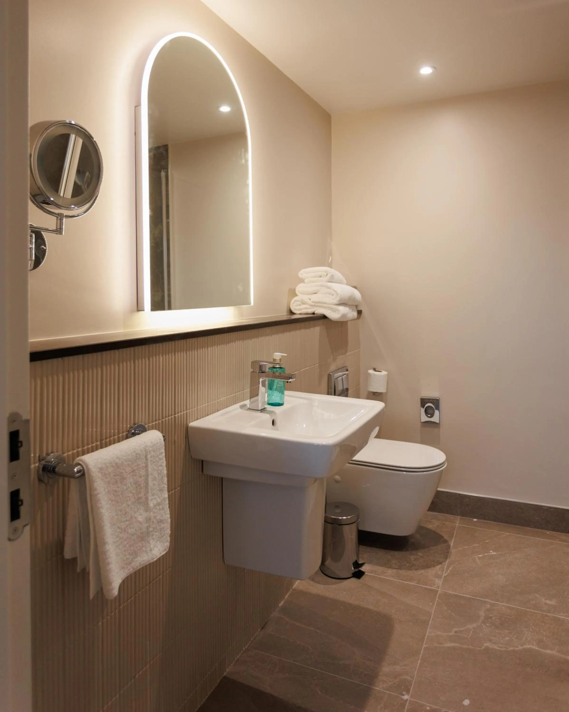 Bathroom in The Malone Hotel