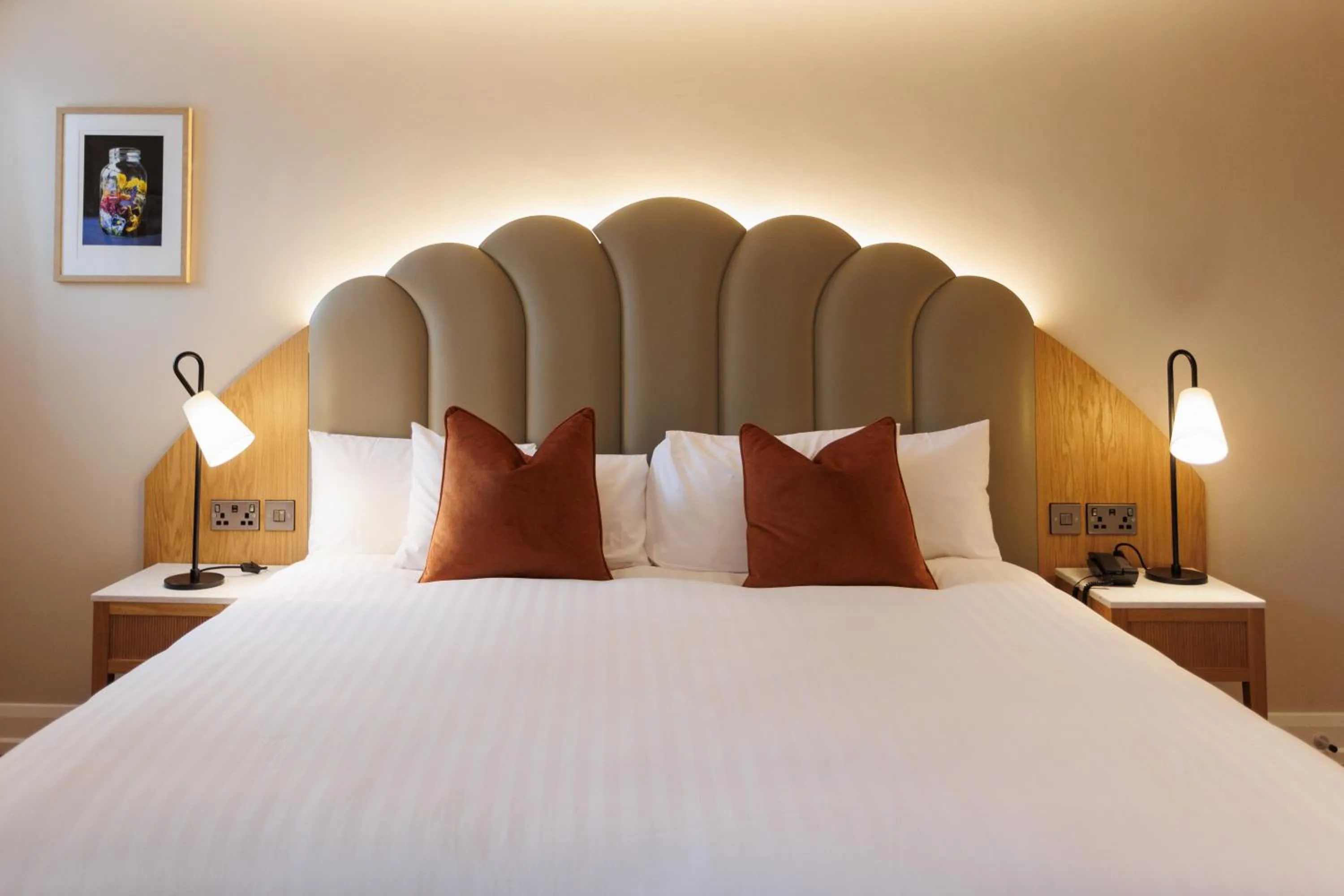 Bed in The Malone Hotel