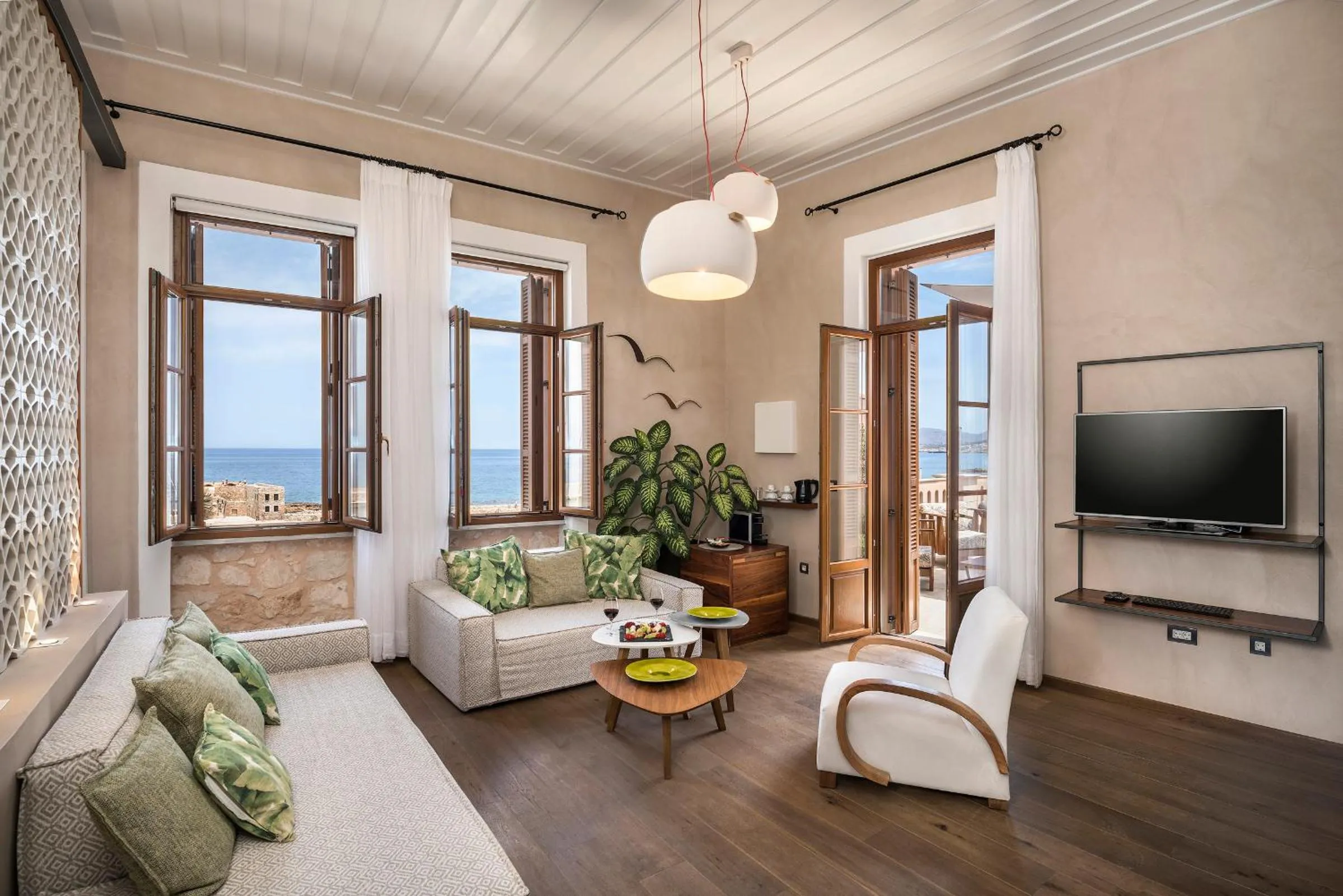 Seating area in Ambassadors Residence Boutique Hotel