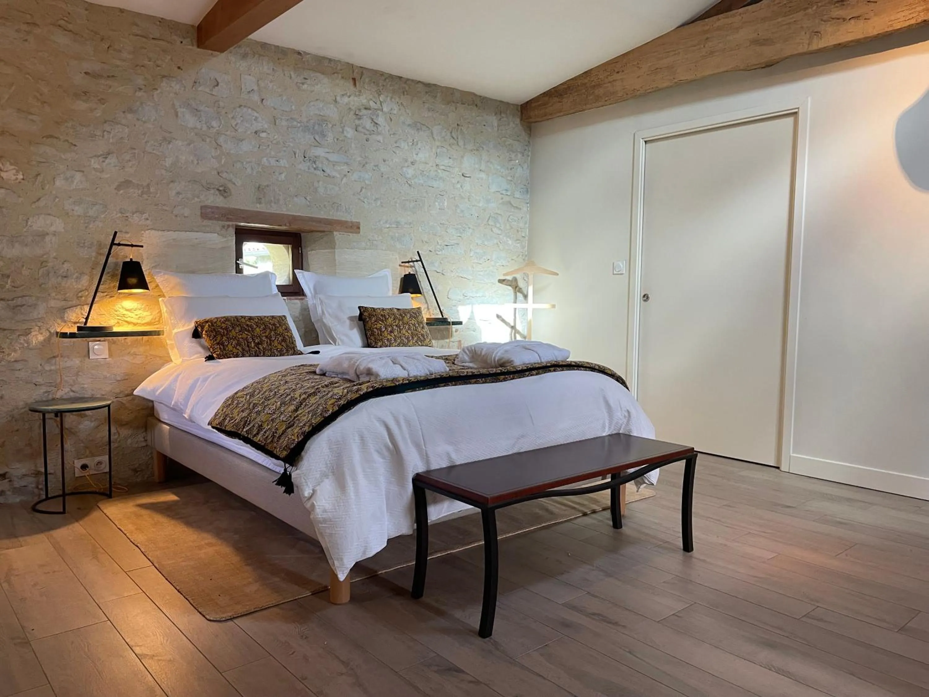 Bed in Le Loft Ancien Haras de la Tour