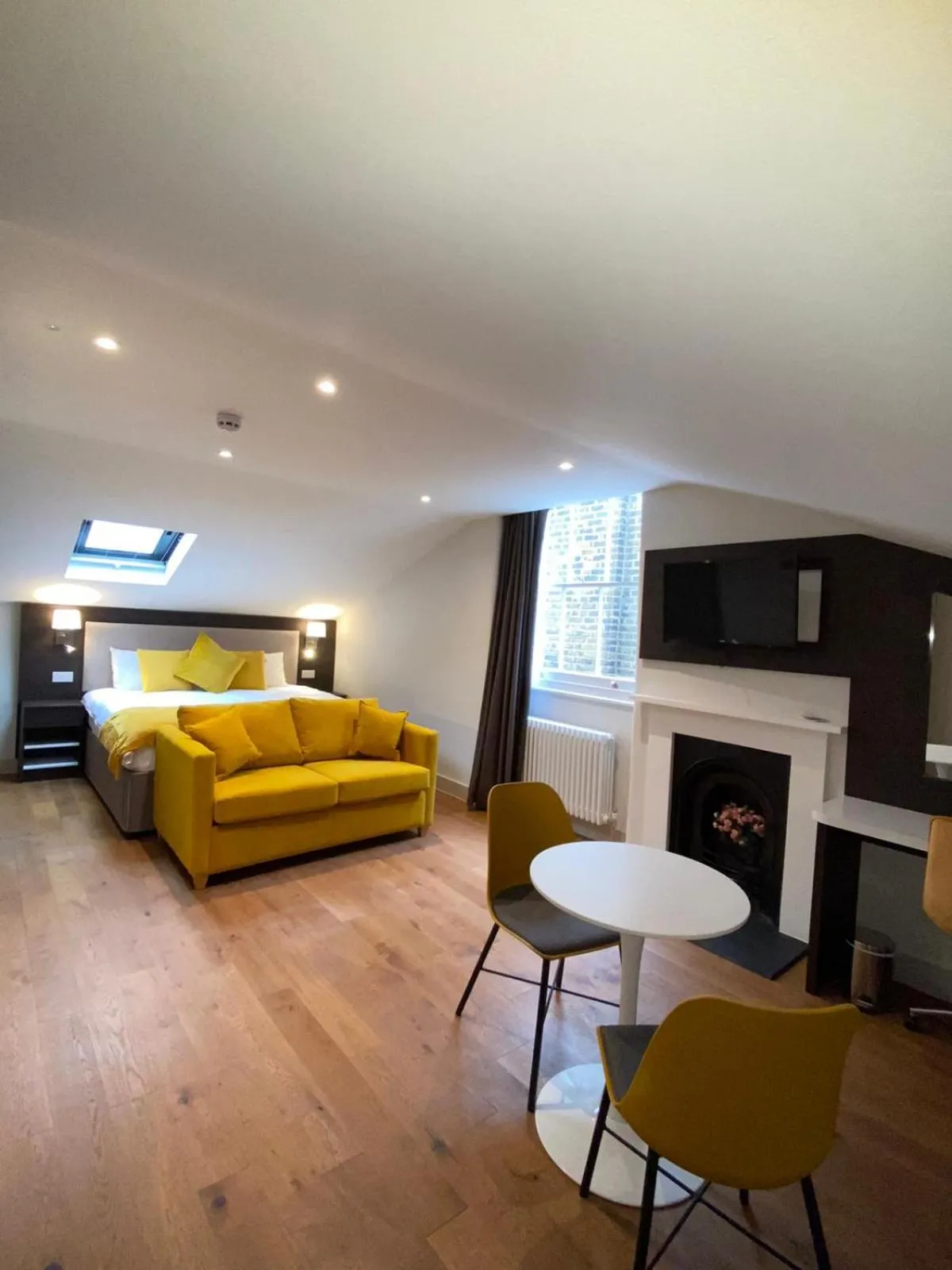 Bed in Notting Hill House