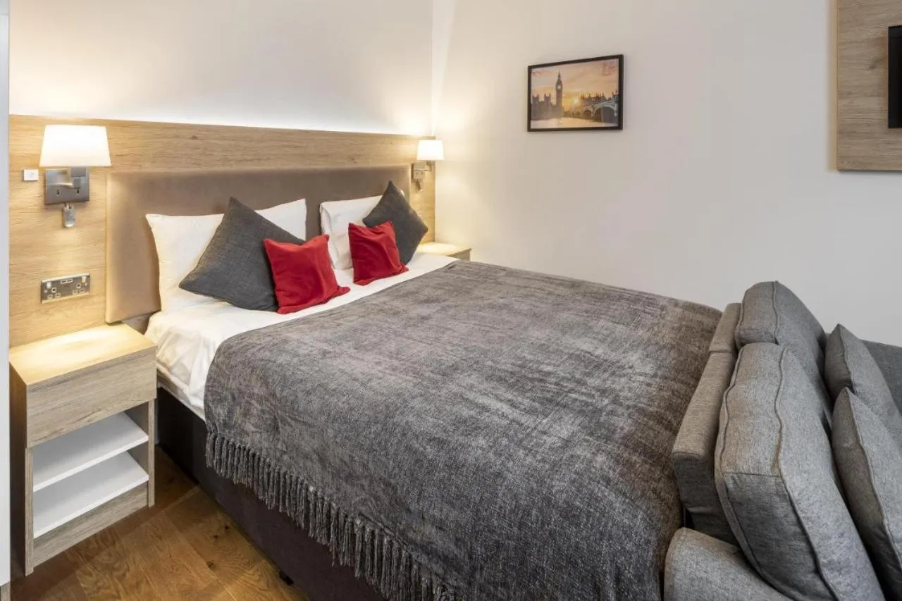 Bed in Notting Hill House