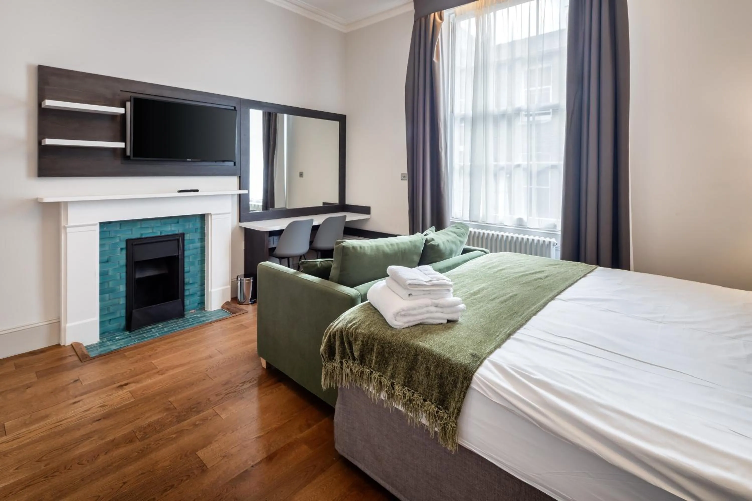 Bed in Notting Hill House