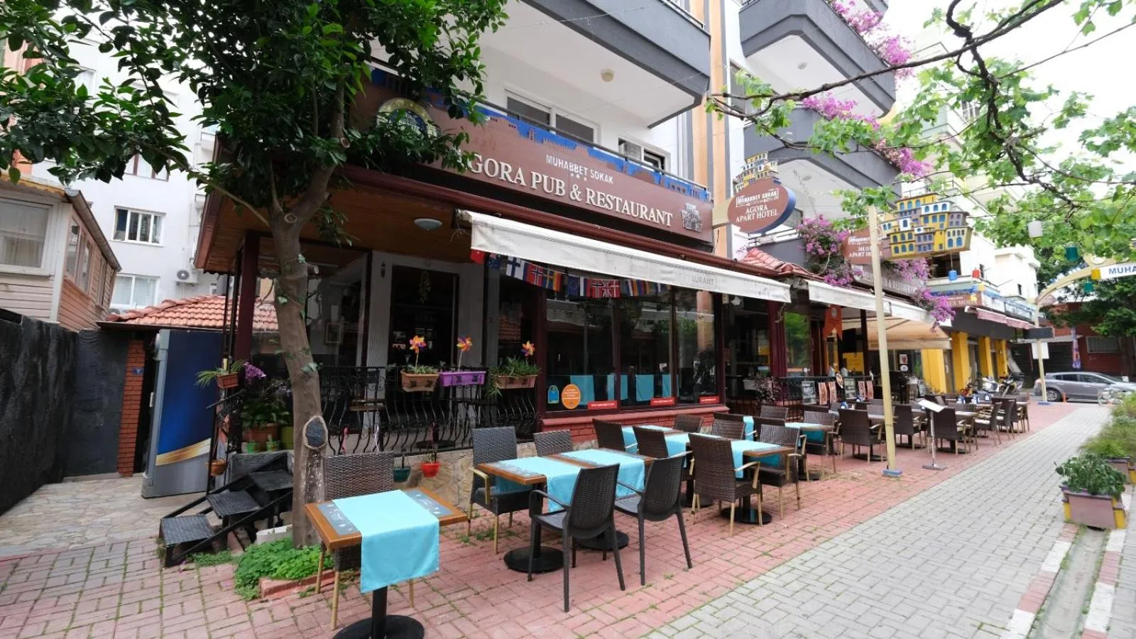 Property building in Agora Apart Hotel