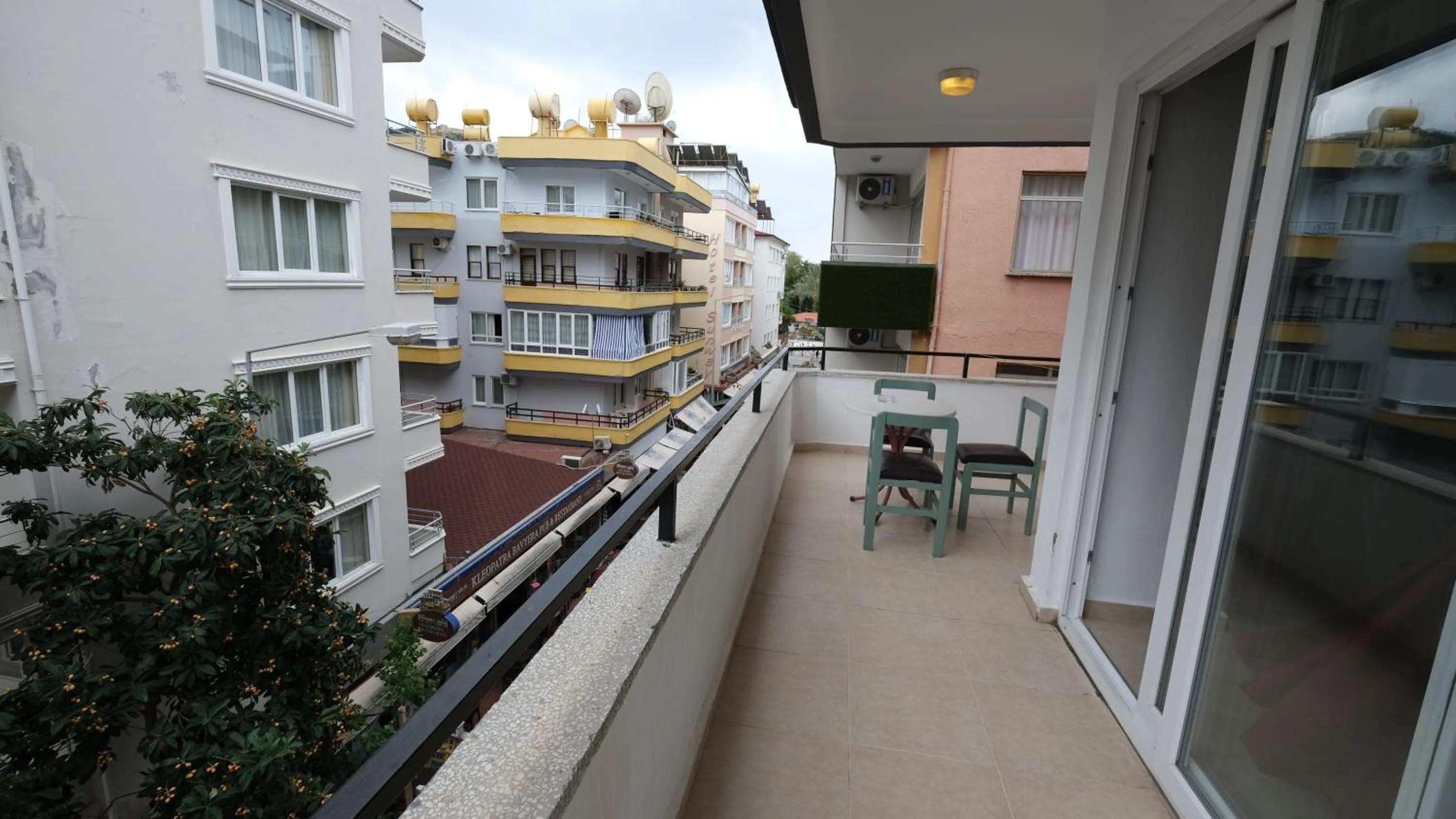 Patio in Agora Apart Hotel