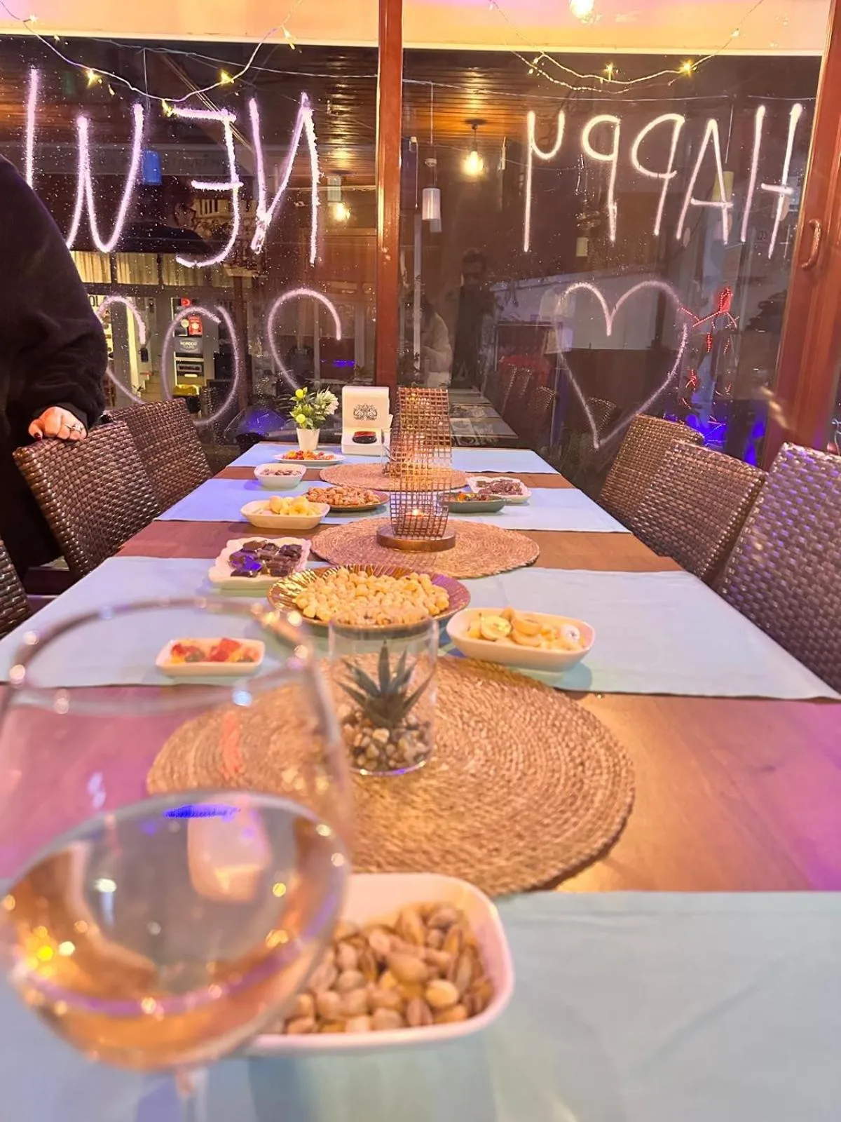 Restaurant/places to eat in Agora Apart Hotel