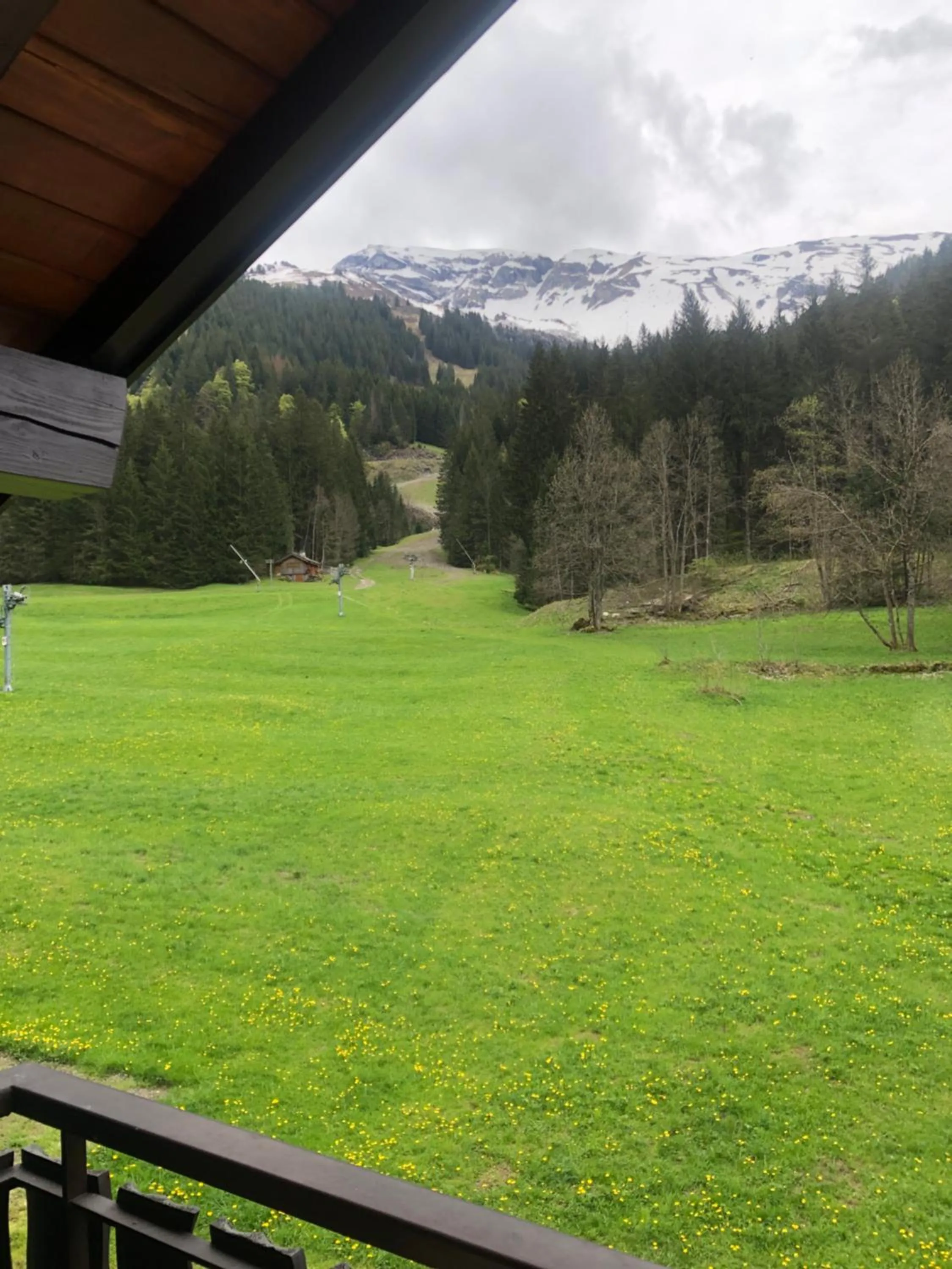 Spring in Hôtel la Kinkerne