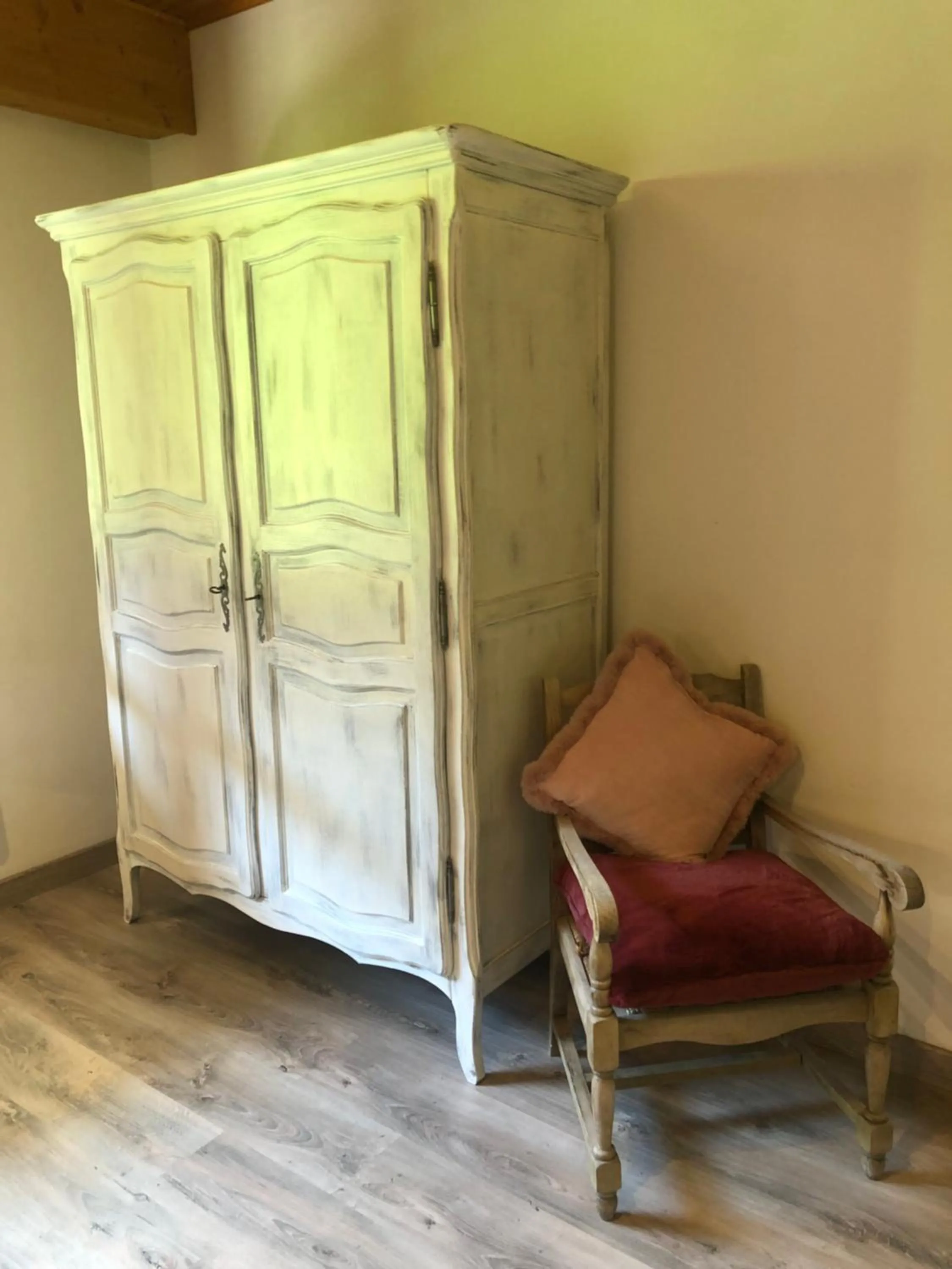 Bedroom in Hôtel la Kinkerne