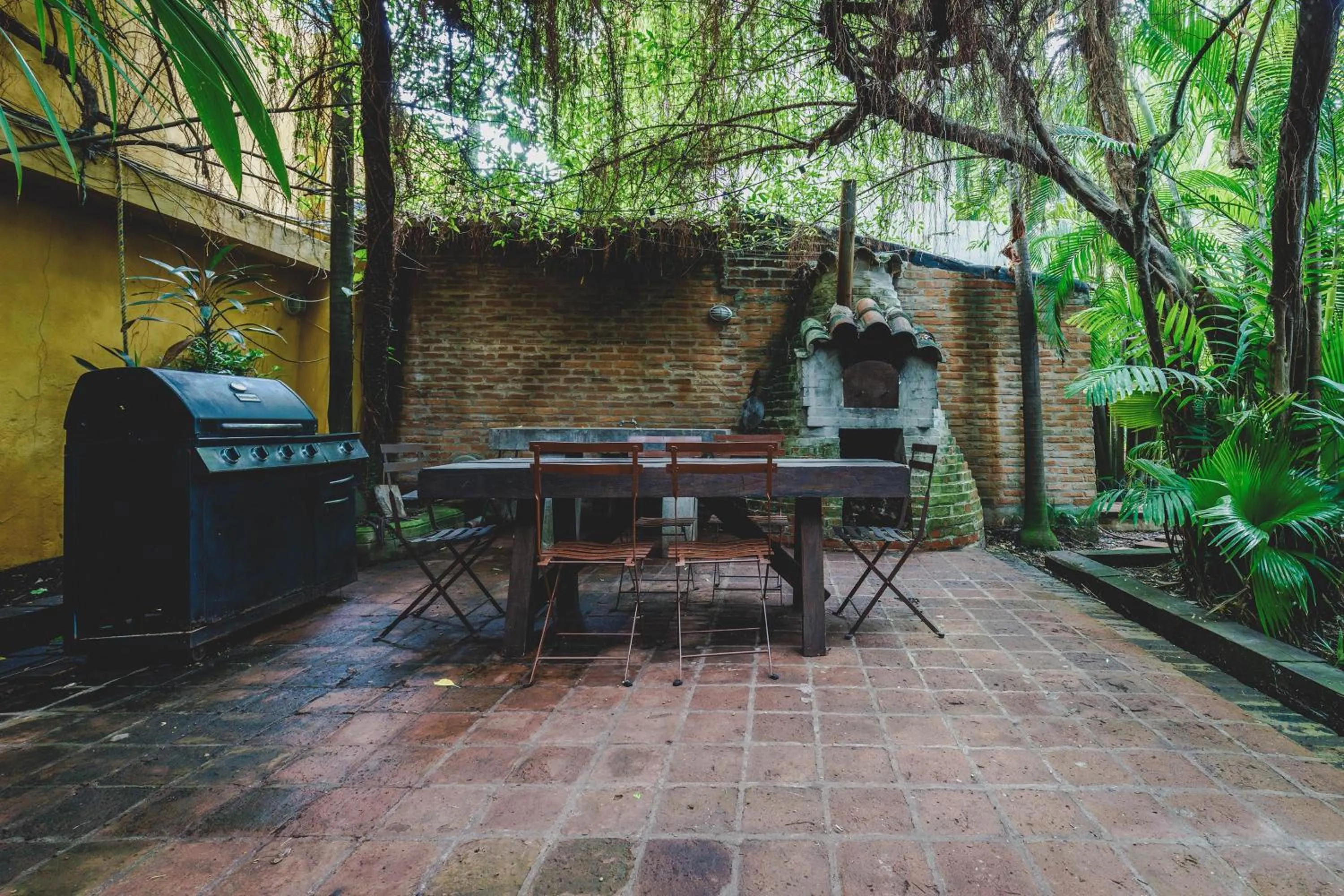 Garden in Casa Real Del Cabrero by Soho