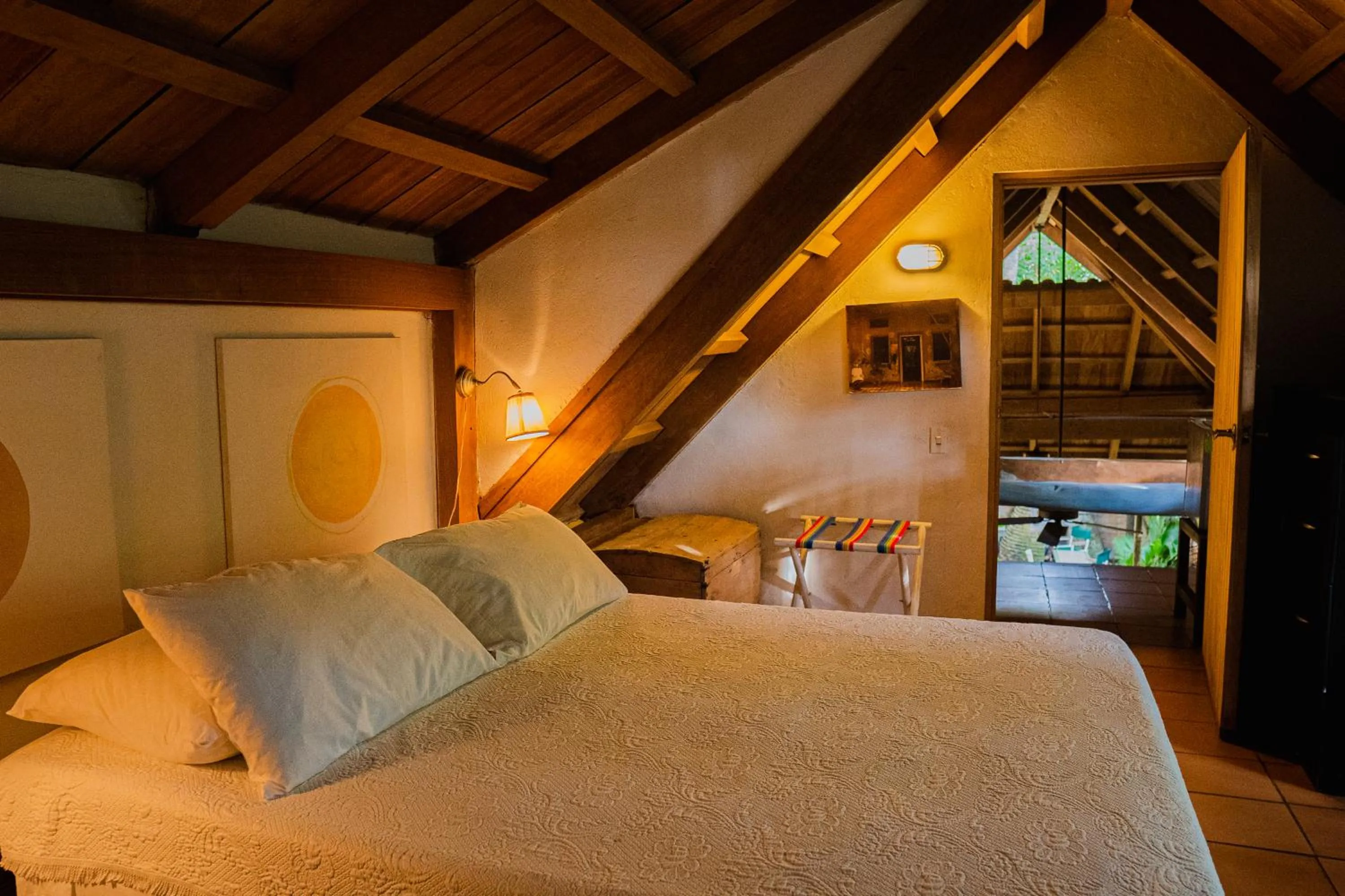 Photo of the whole room, Bed in Casa Real Del Cabrero by Soho