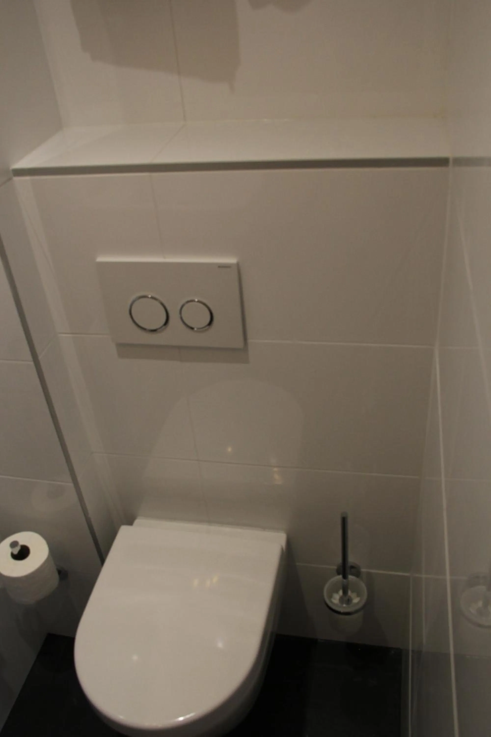 Shower in Hotel 't Sonnehuys