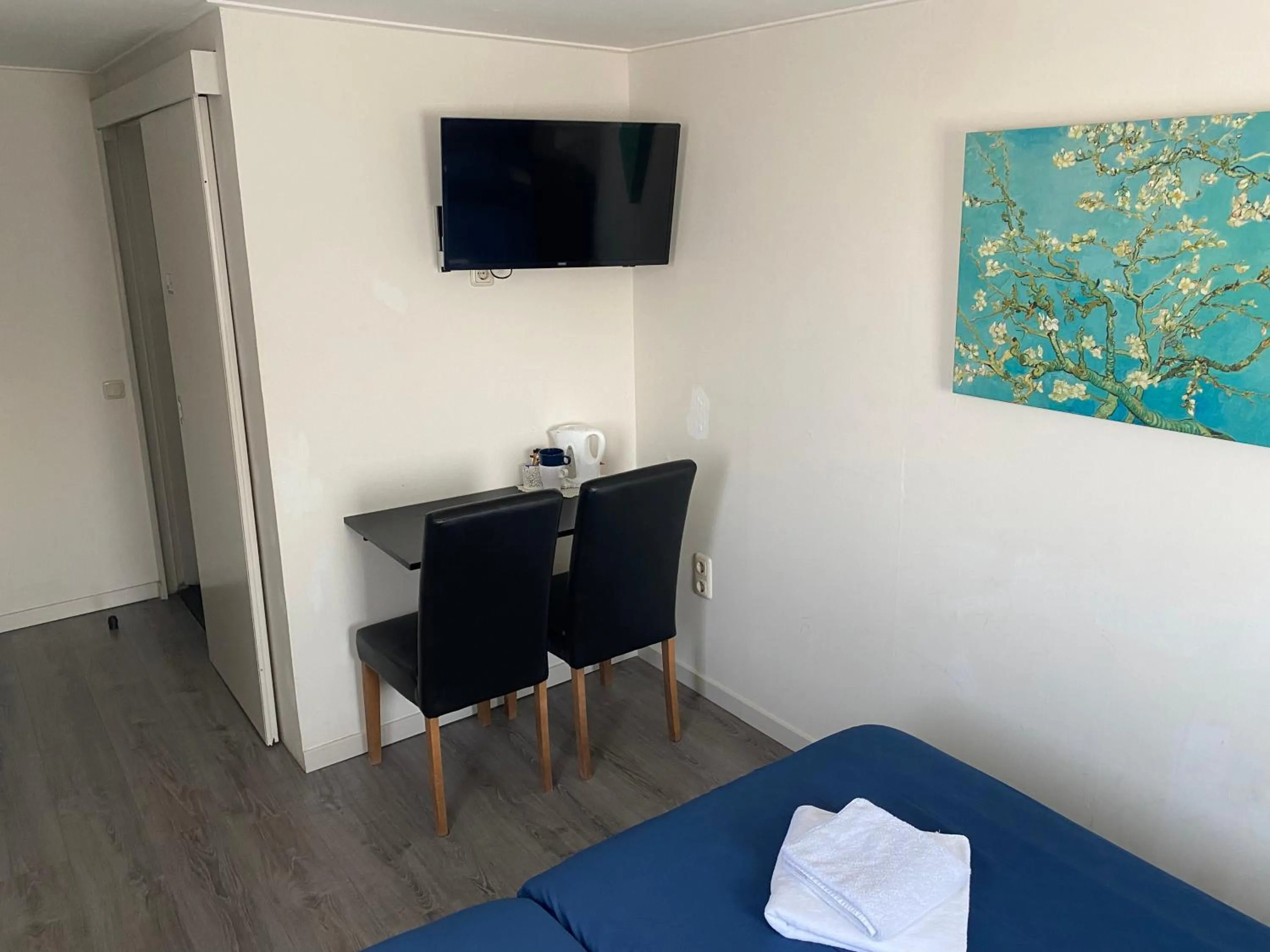 TV and multimedia, Bed in Hotel 't Sonnehuys