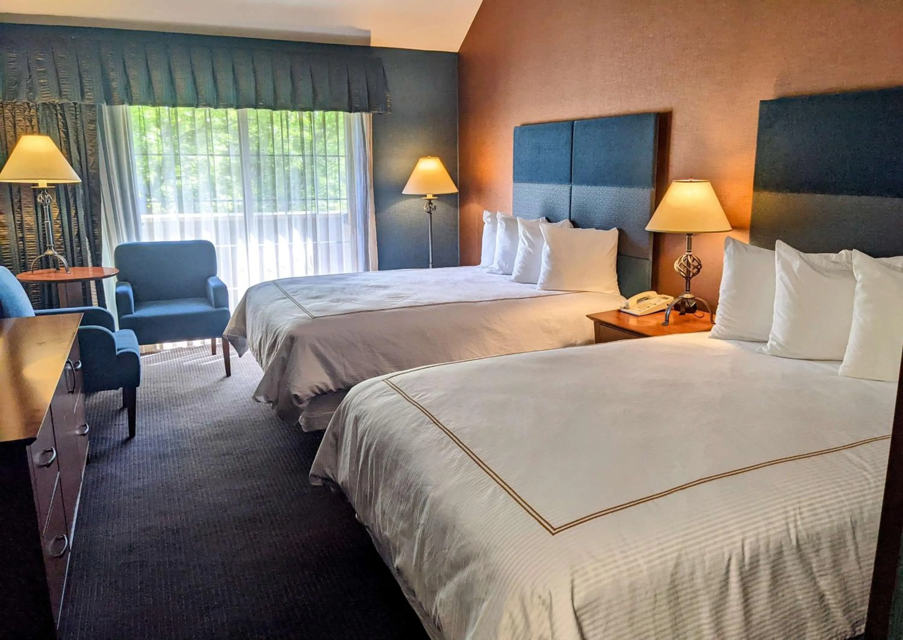 Deluxe Queen Room with Two Queen Beds and Balcony in The Bard's Inn - BW Signature Collection by Best Western