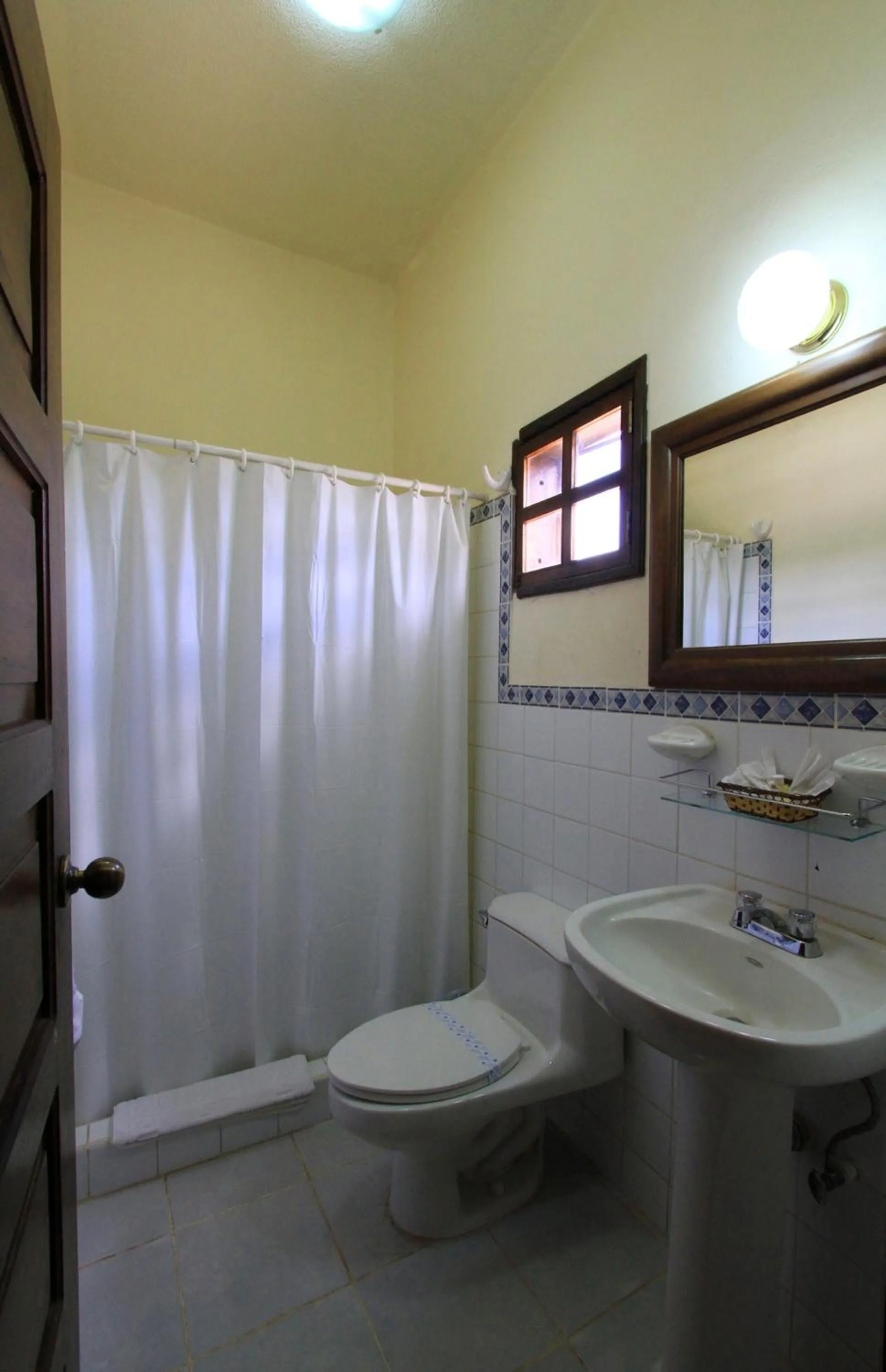 Bathroom in Hotel Plaza Copan