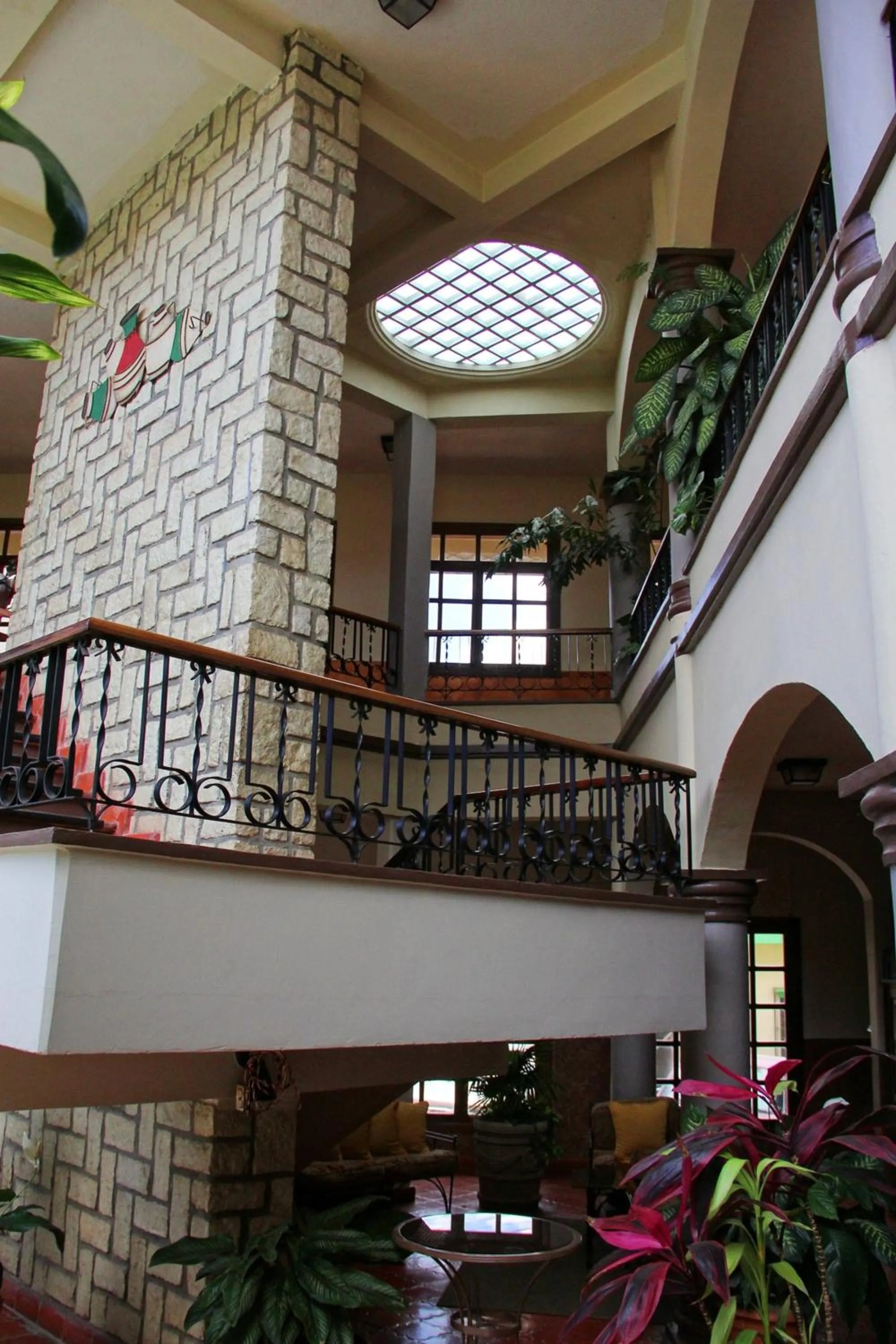 Photo of the whole room in Hotel Plaza Copan