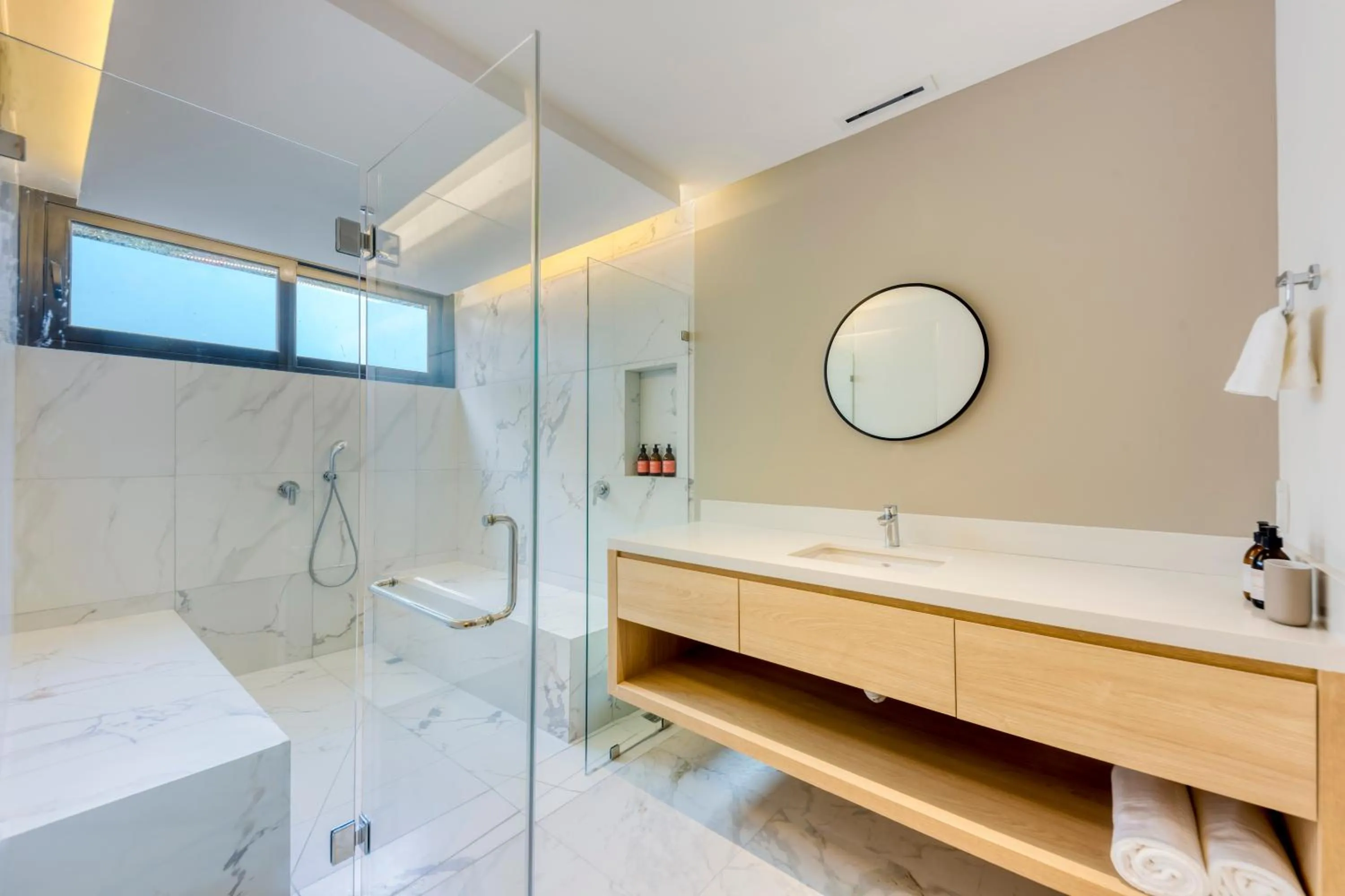 Toilet in Lumina at Cardinal San José del Cabo