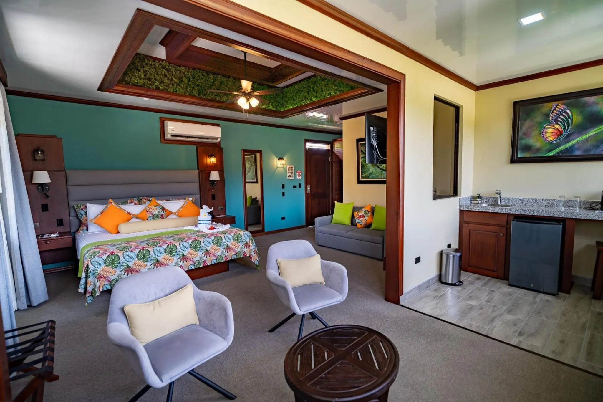 Bed in Hotel Arenal Springs Resort & Spa