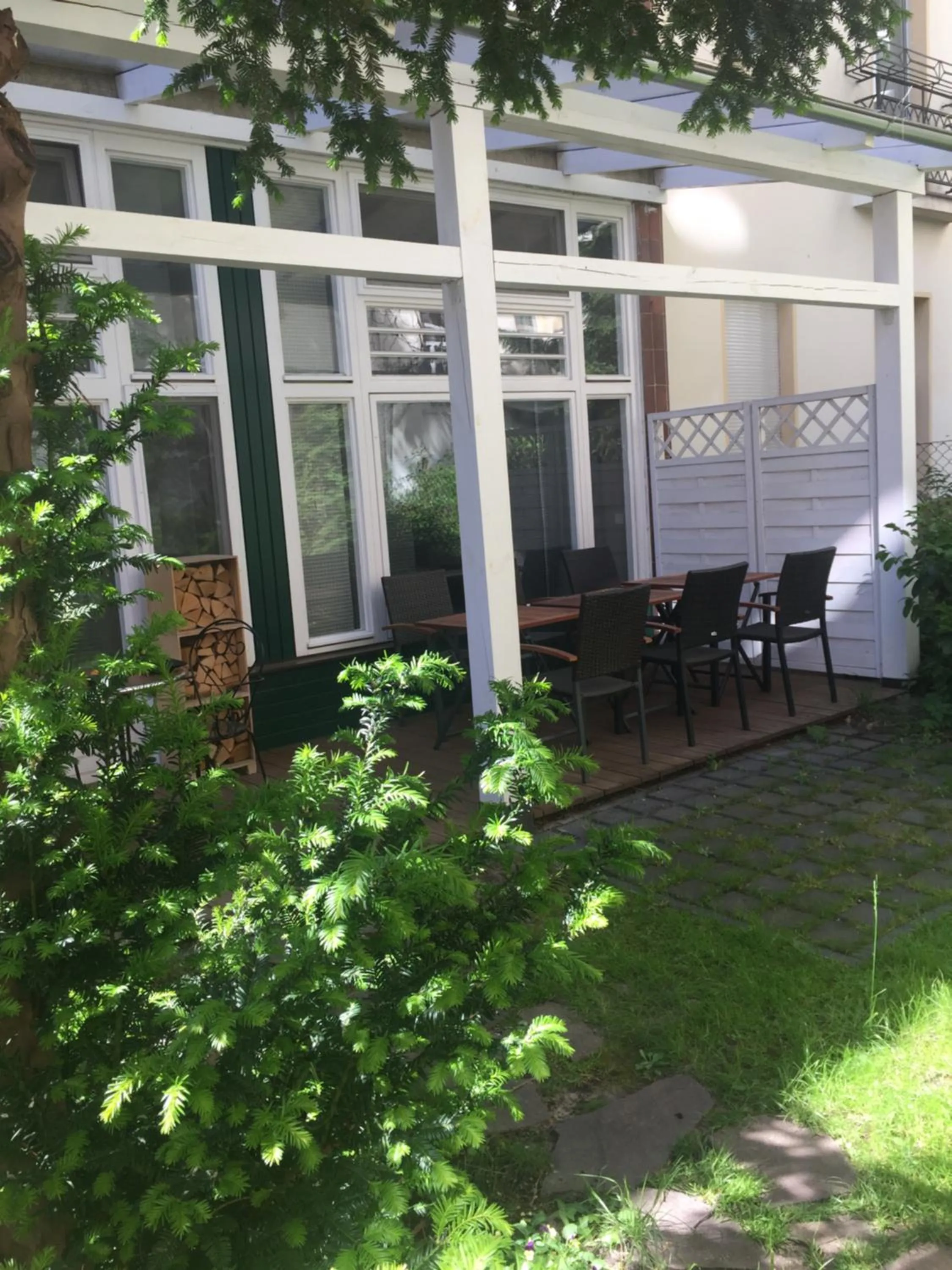 Patio in Apple City Hotel