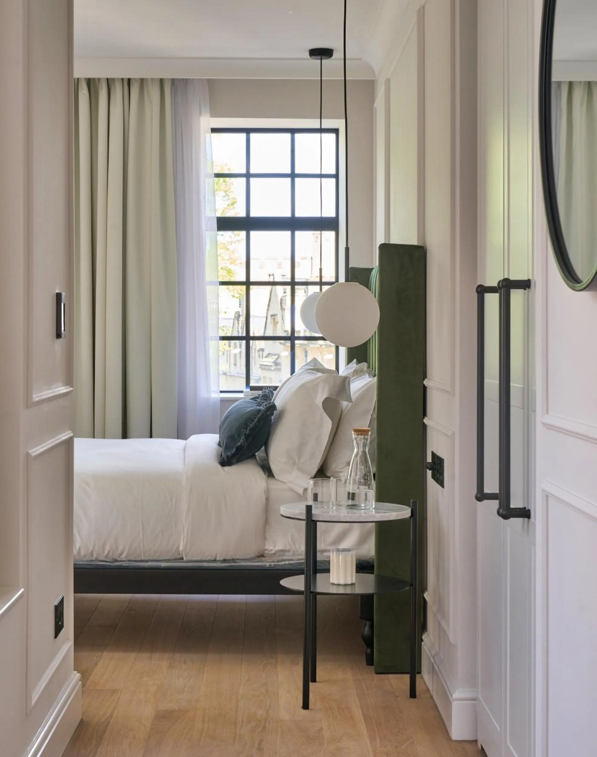 Bedroom, Bed in The Store