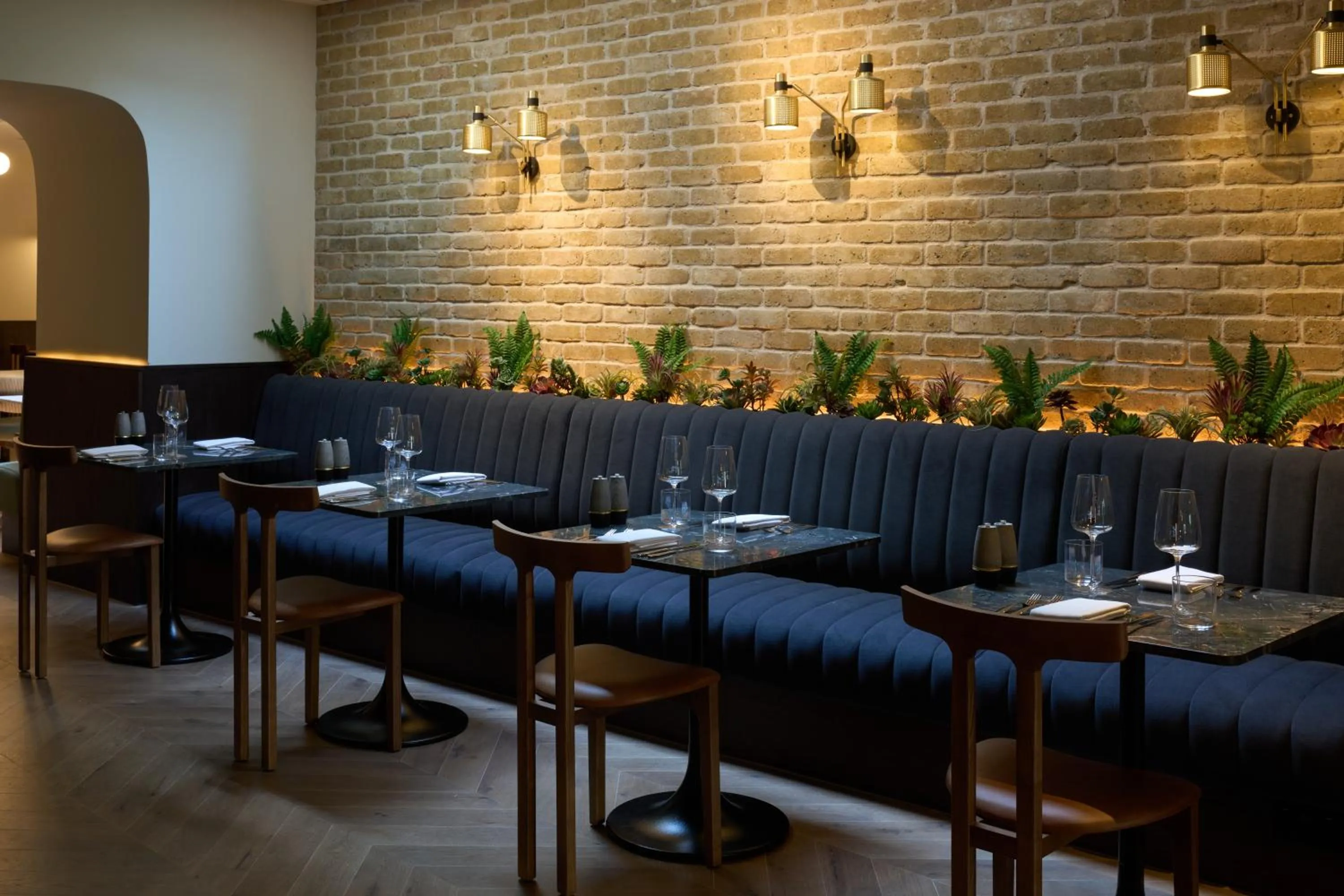 Restaurant/places to eat in The Store