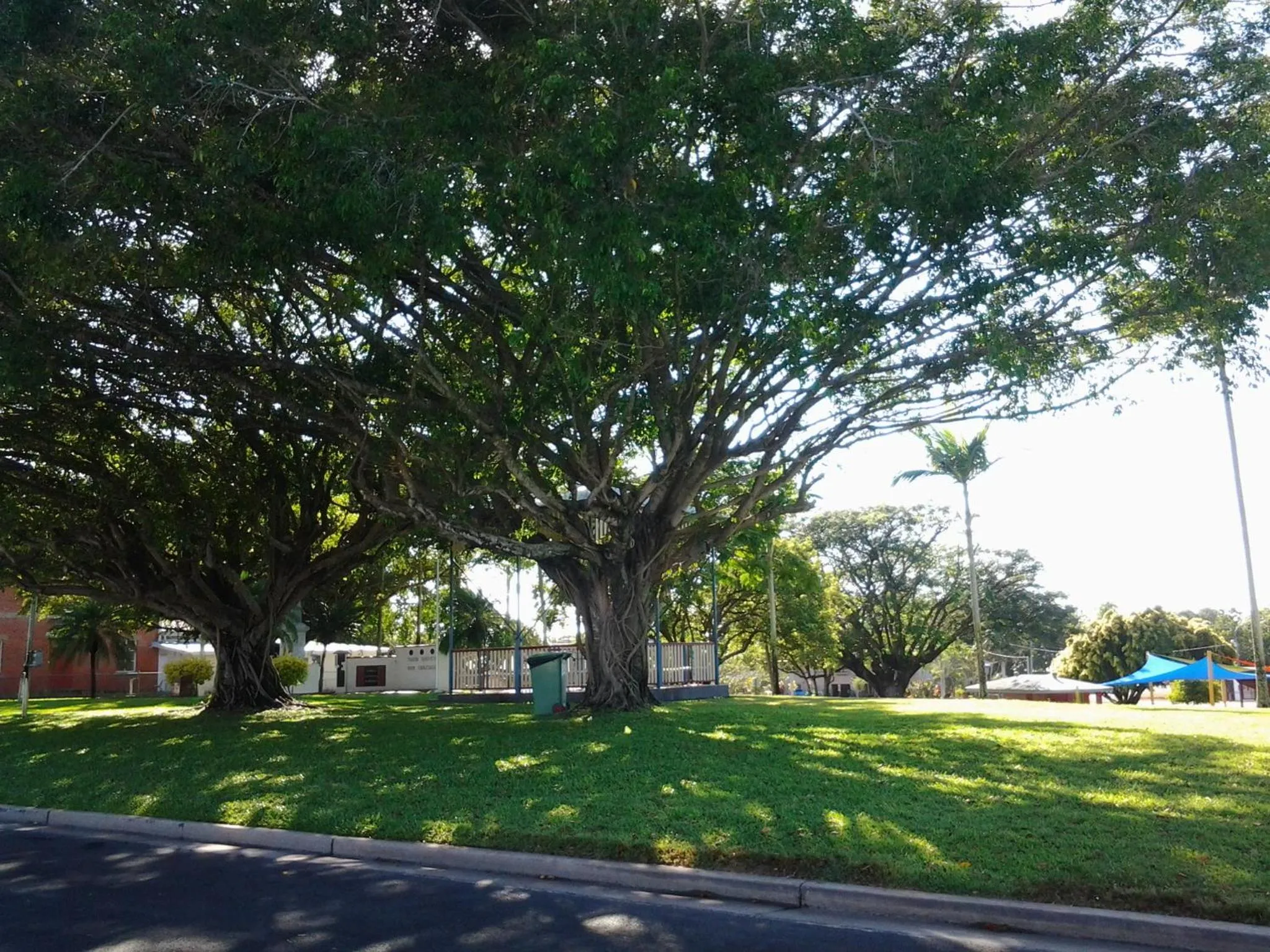 Children play ground in Tropical City Motor Inn